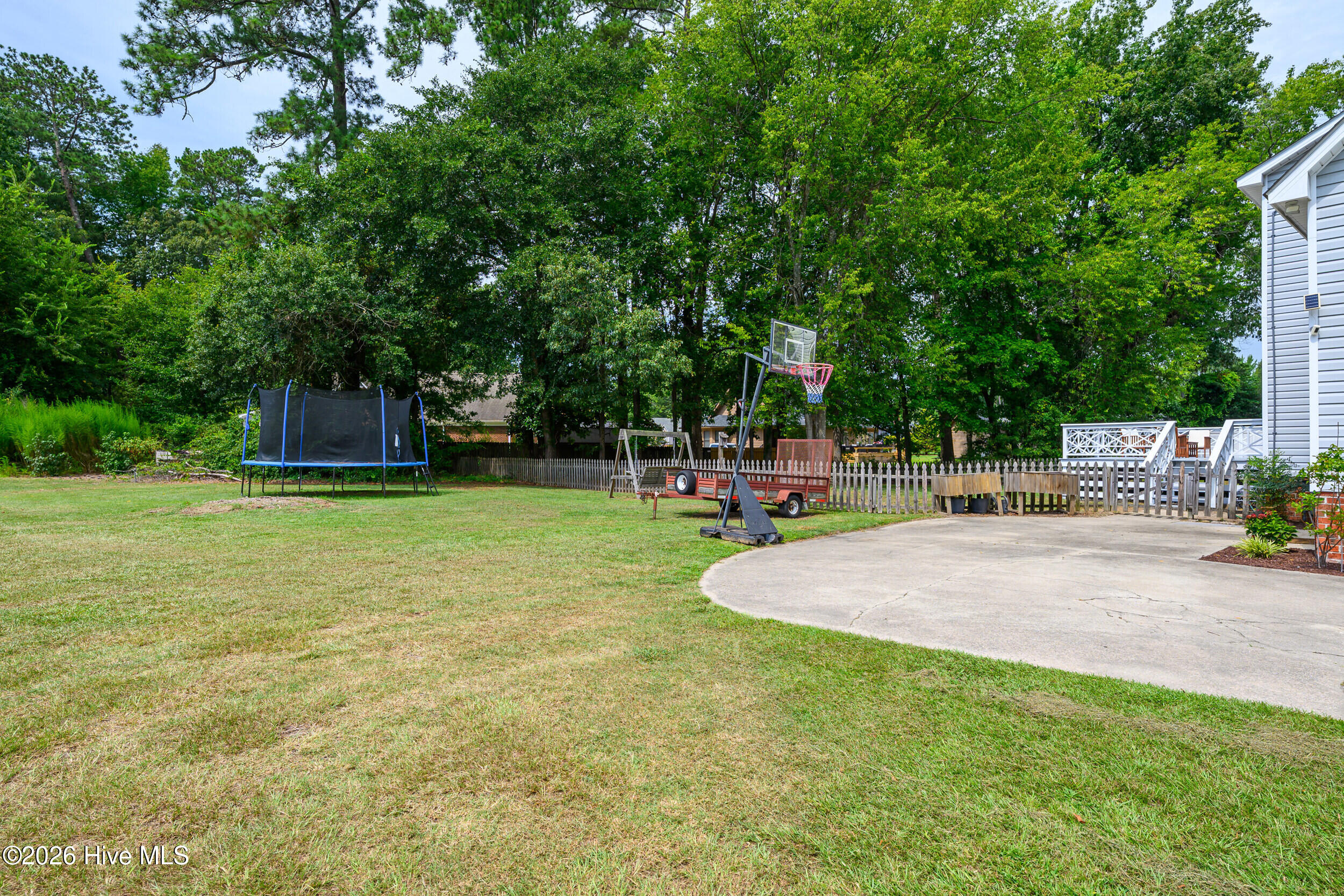 502 Wintergreen Court Property Photo 34