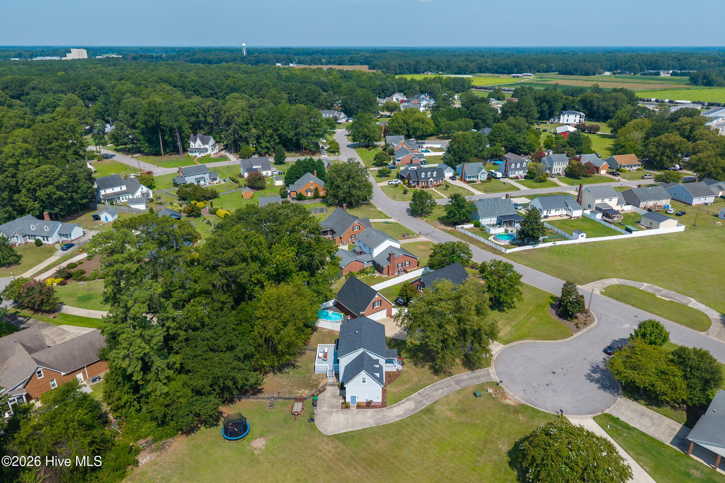 502 Wintergreen Court Property Photo 41