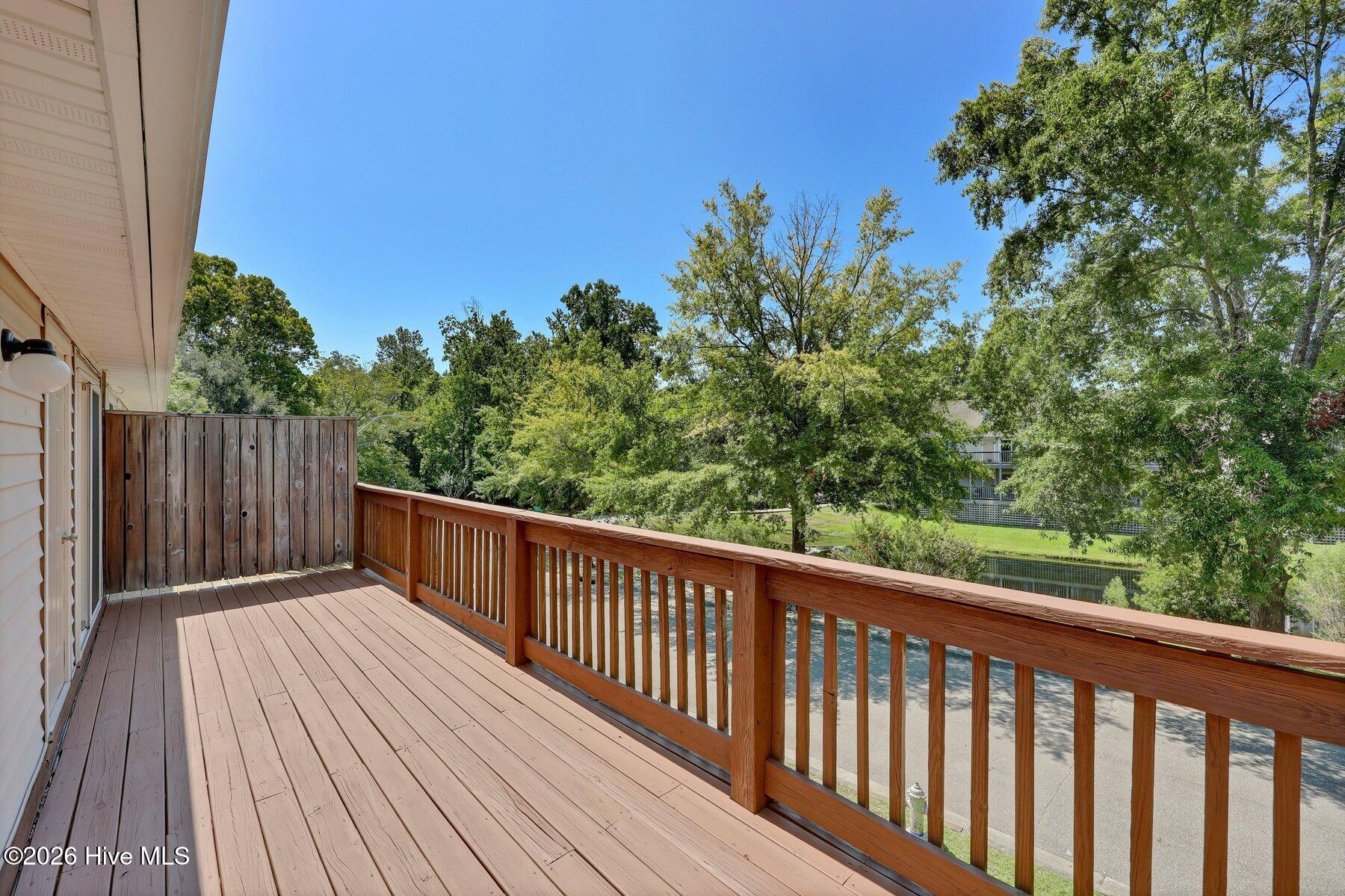 5221 Largo Court 201d Property Photo 20