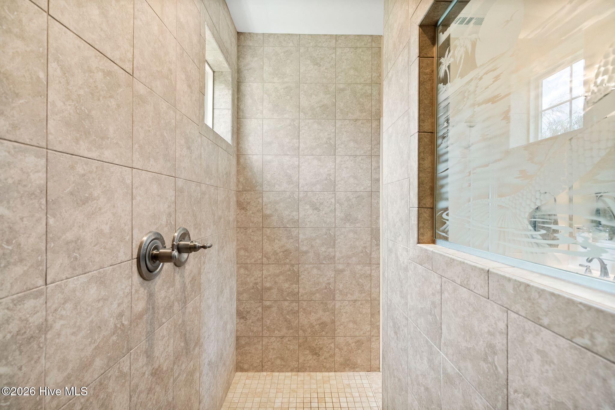 707 E Chatman Drive Nw Property Photo 35