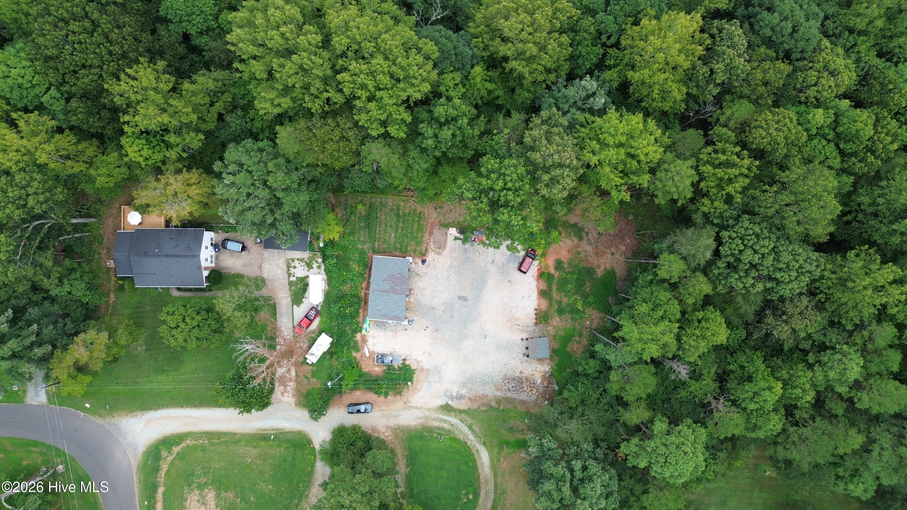 311 Greentree Drive Property Photo 3