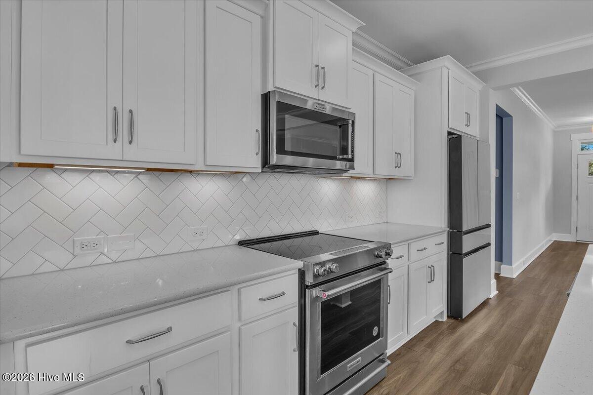 504 Beaumont Oaks Drive Property Photo 5