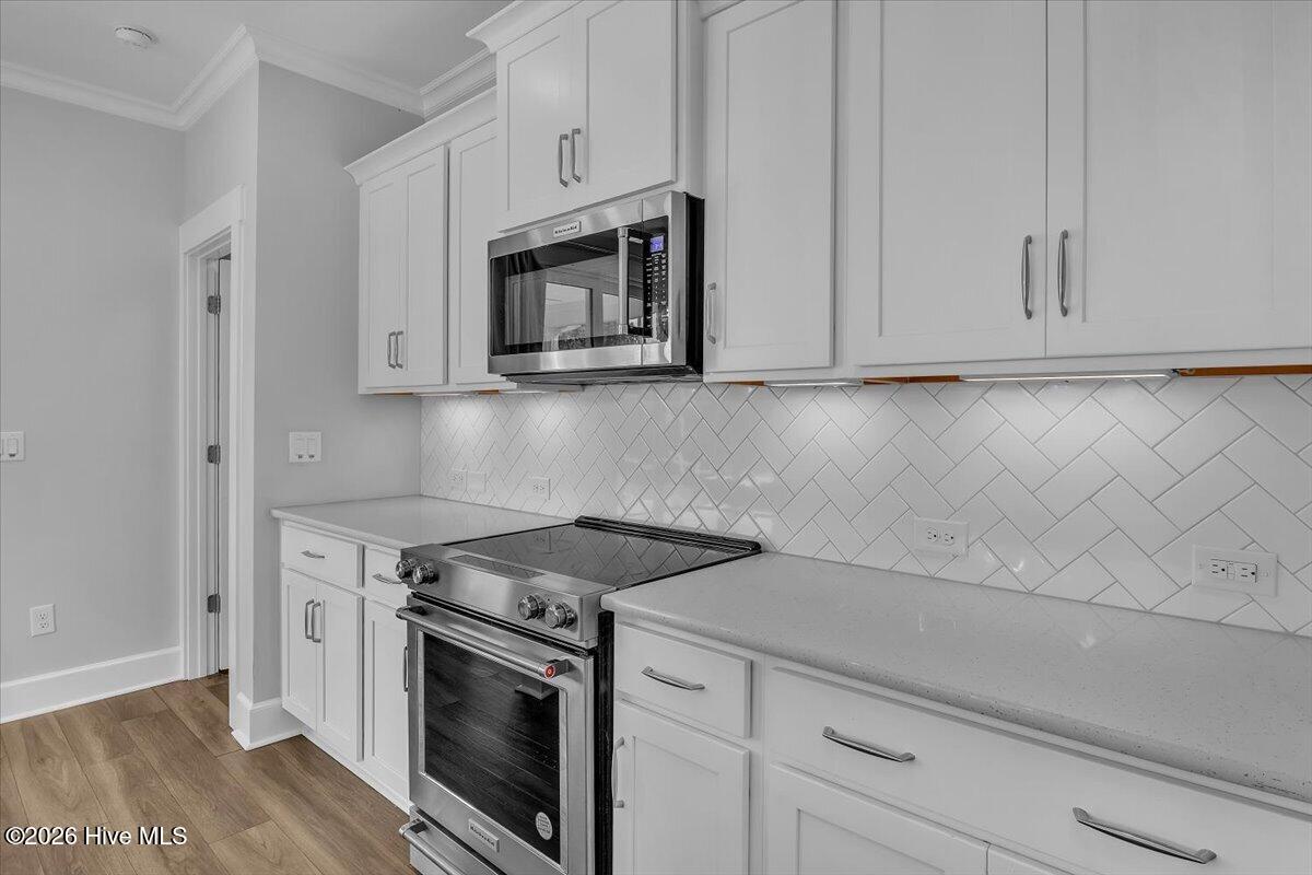 504 Beaumont Oaks Drive Property Photo 6