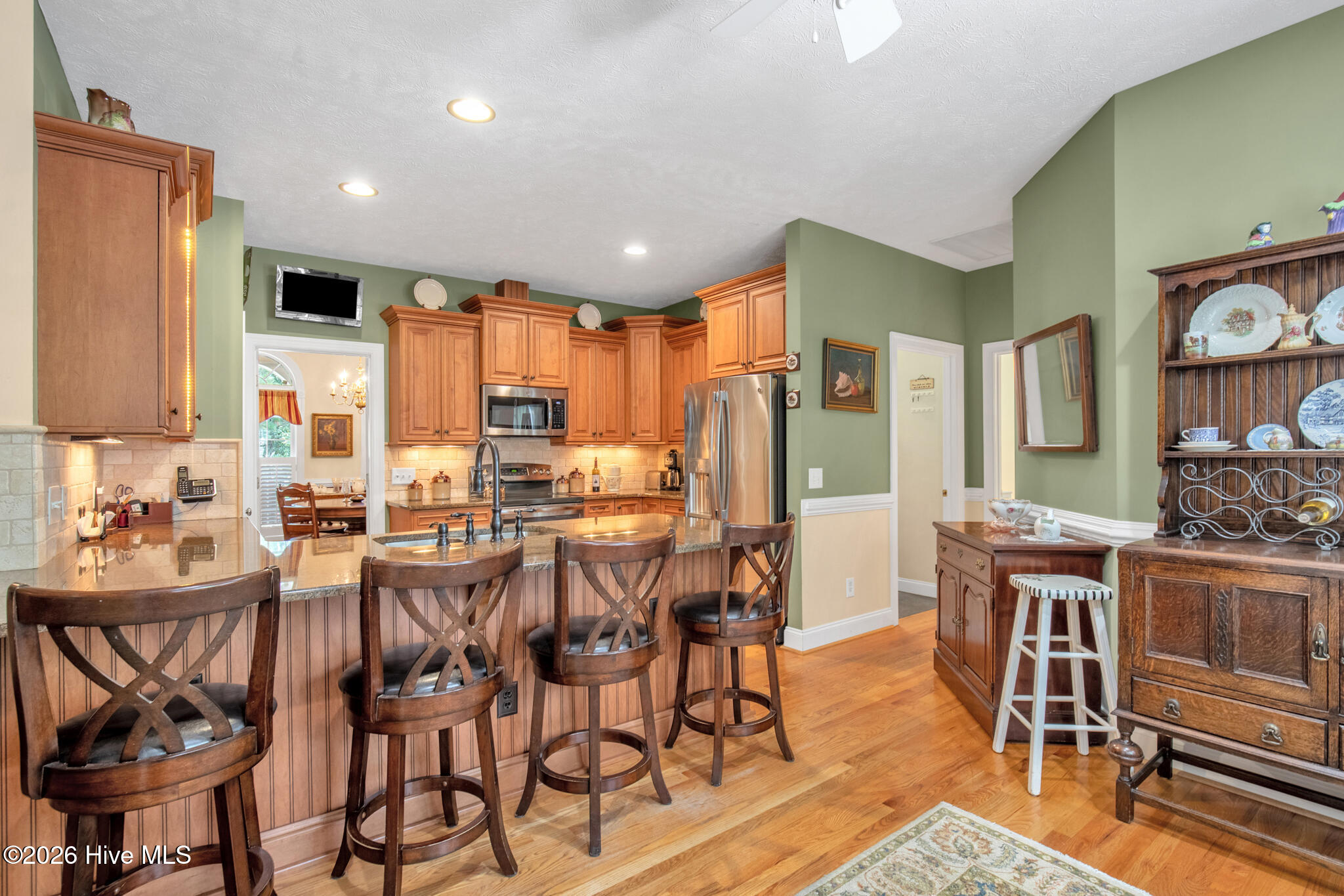 5 Fur Court E Property Photo 17