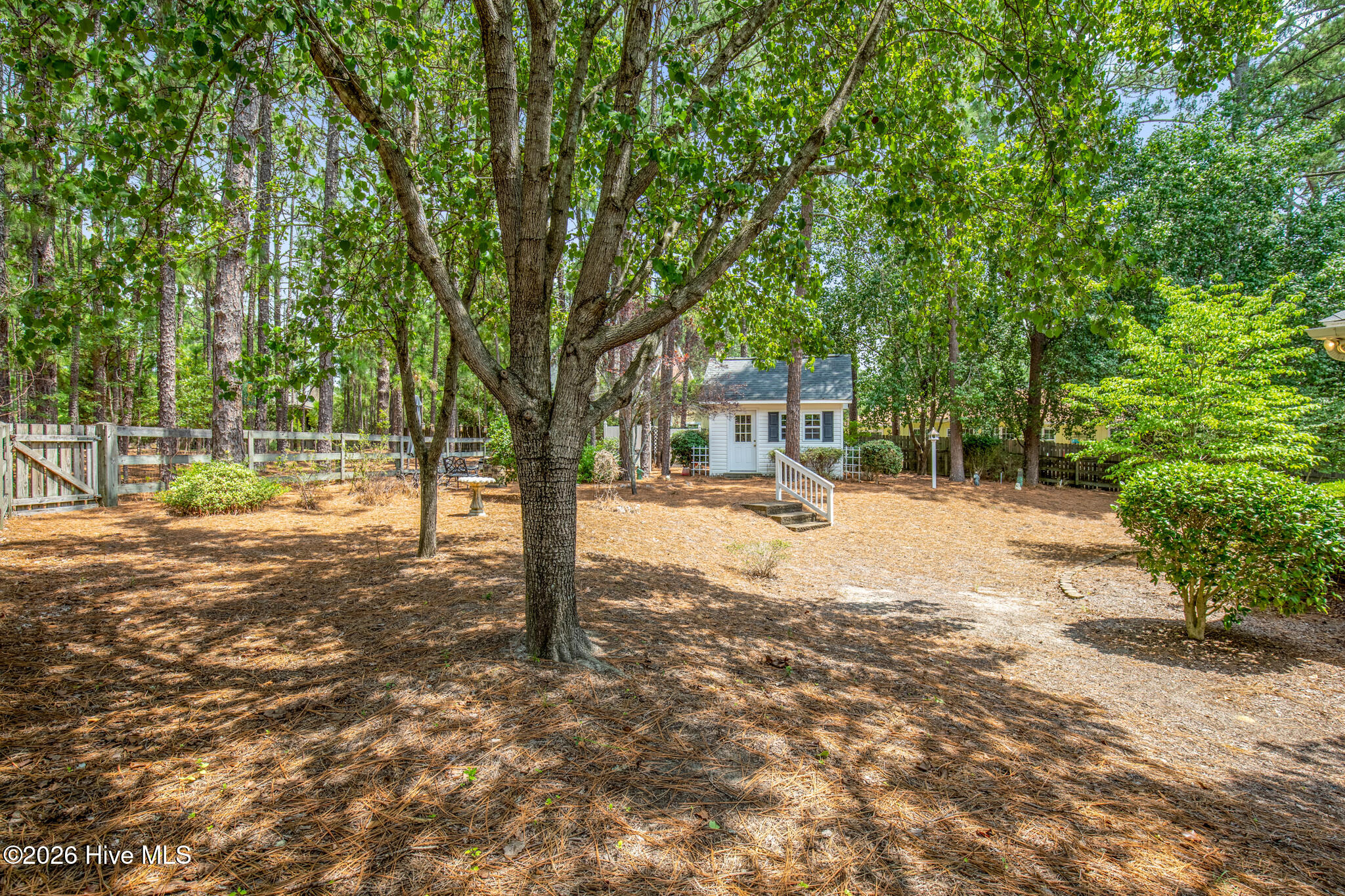 5 Fur Court E Property Photo 42