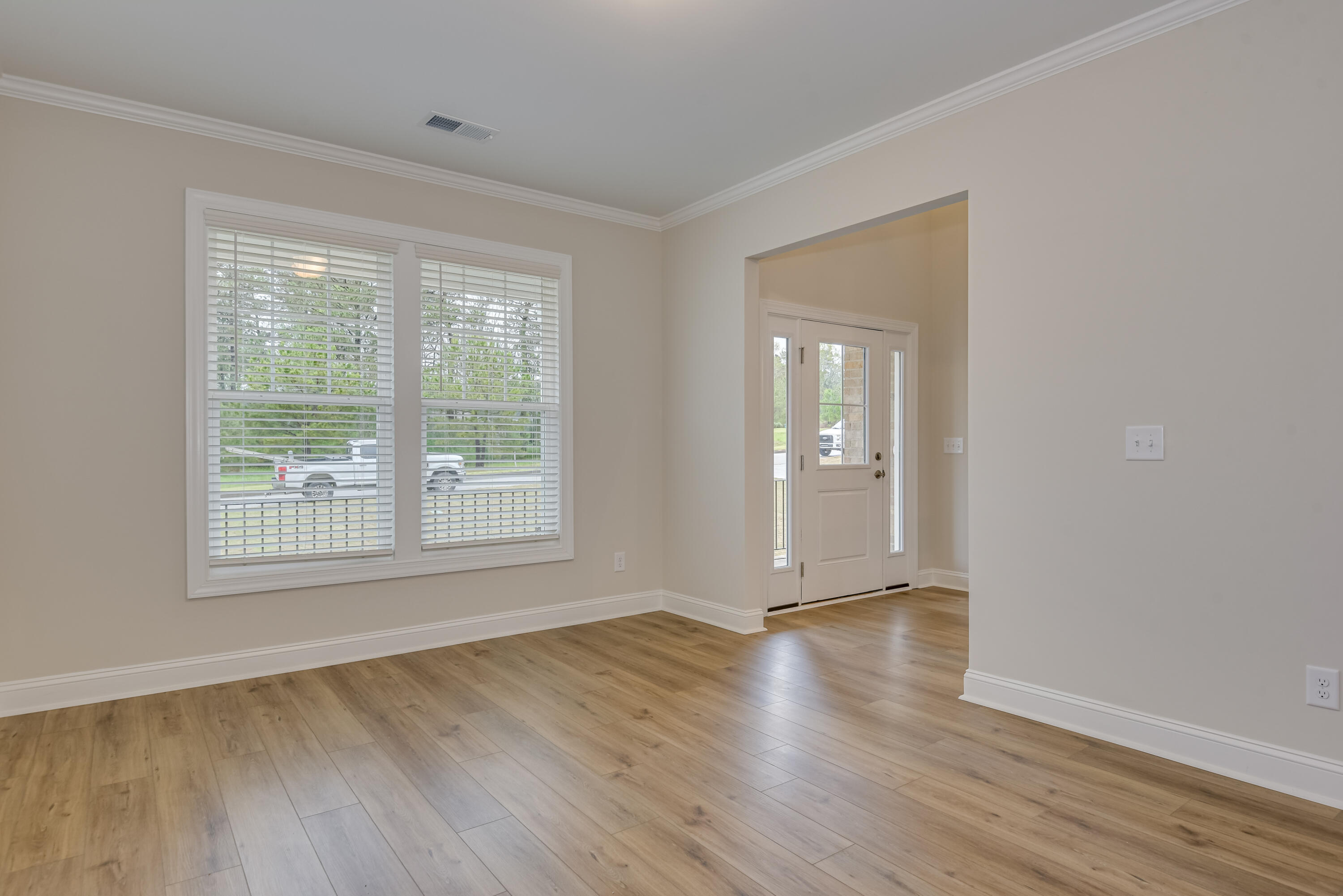281 Eutaw Springs Trail Property Photo 8