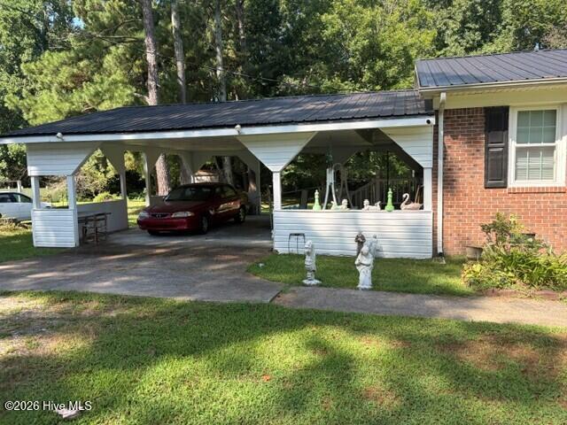 809 Meadow Road Property Photo 2
