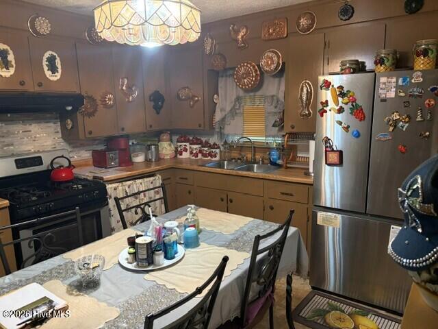 809 Meadow Road Property Photo 12