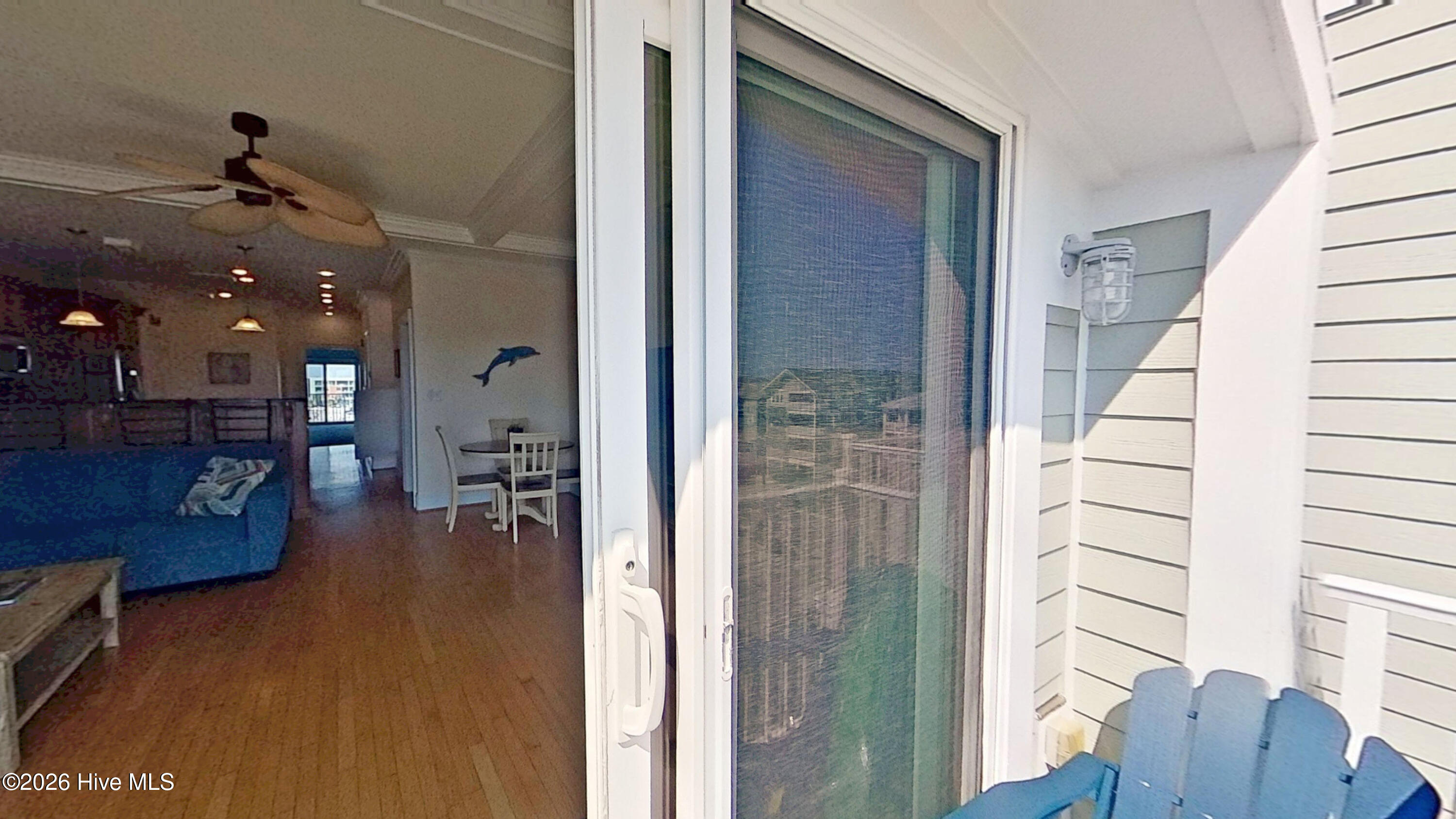307 Lake Park Boulevard S Unit 202 Property Photo 5