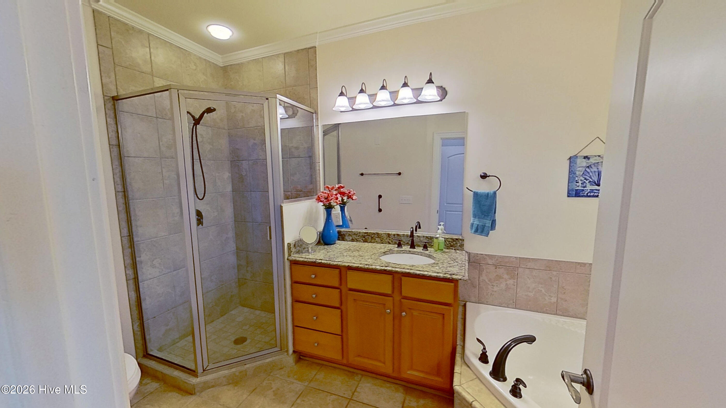 307 Lake Park Boulevard S Unit 202 Property Photo 12