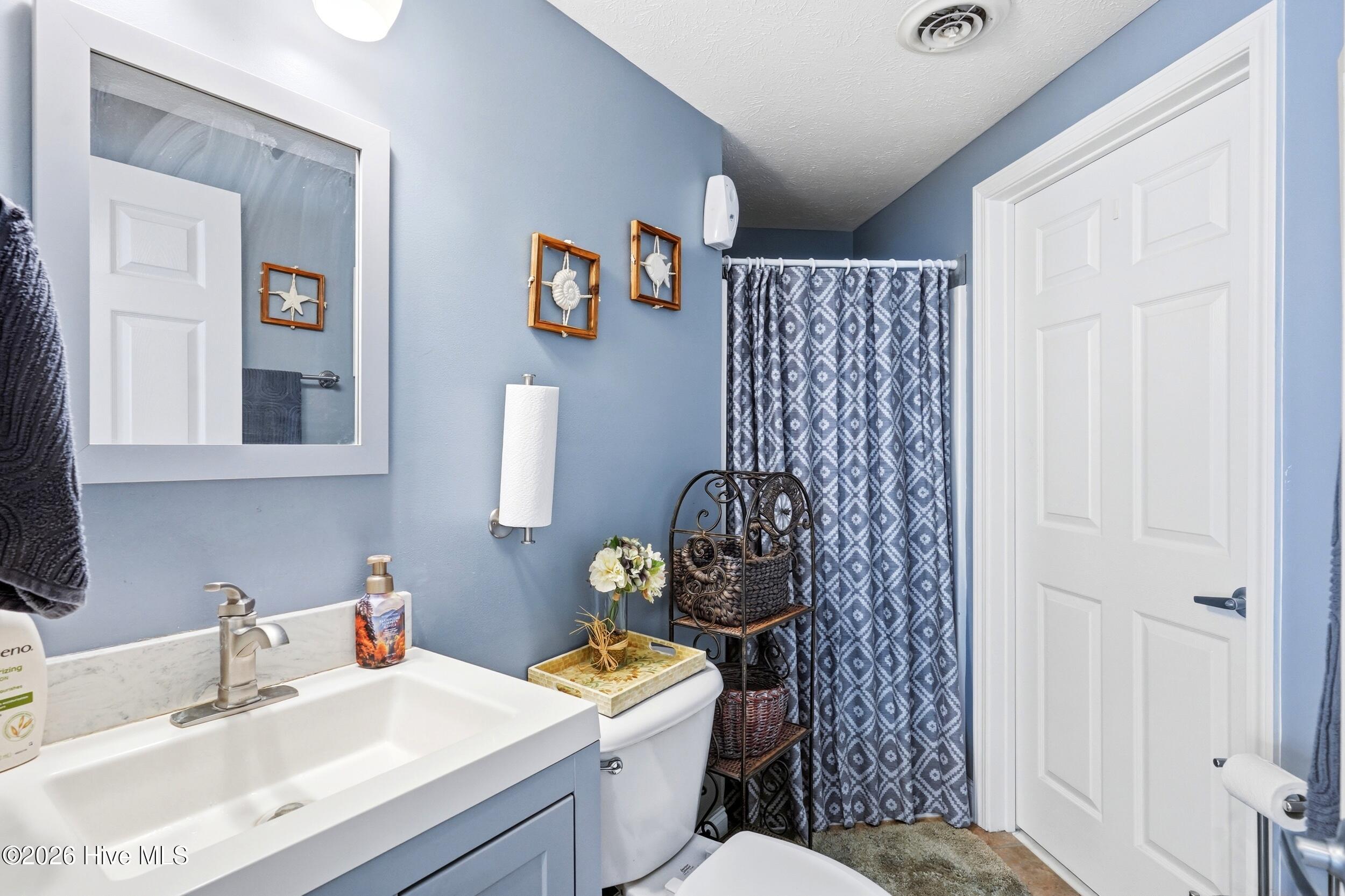 400 Dow Road N Property Photo 25