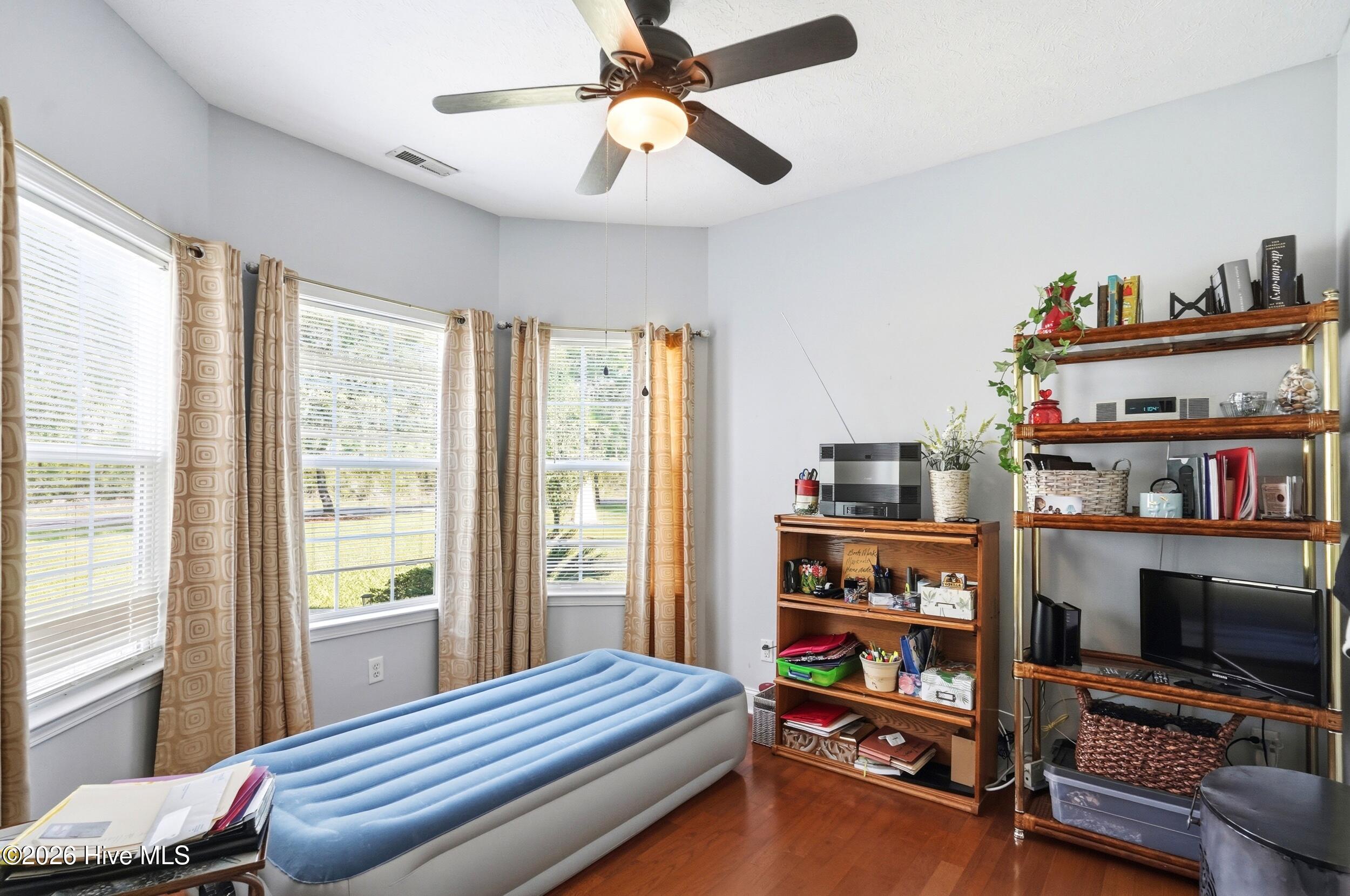 400 Dow Road N Property Photo 26
