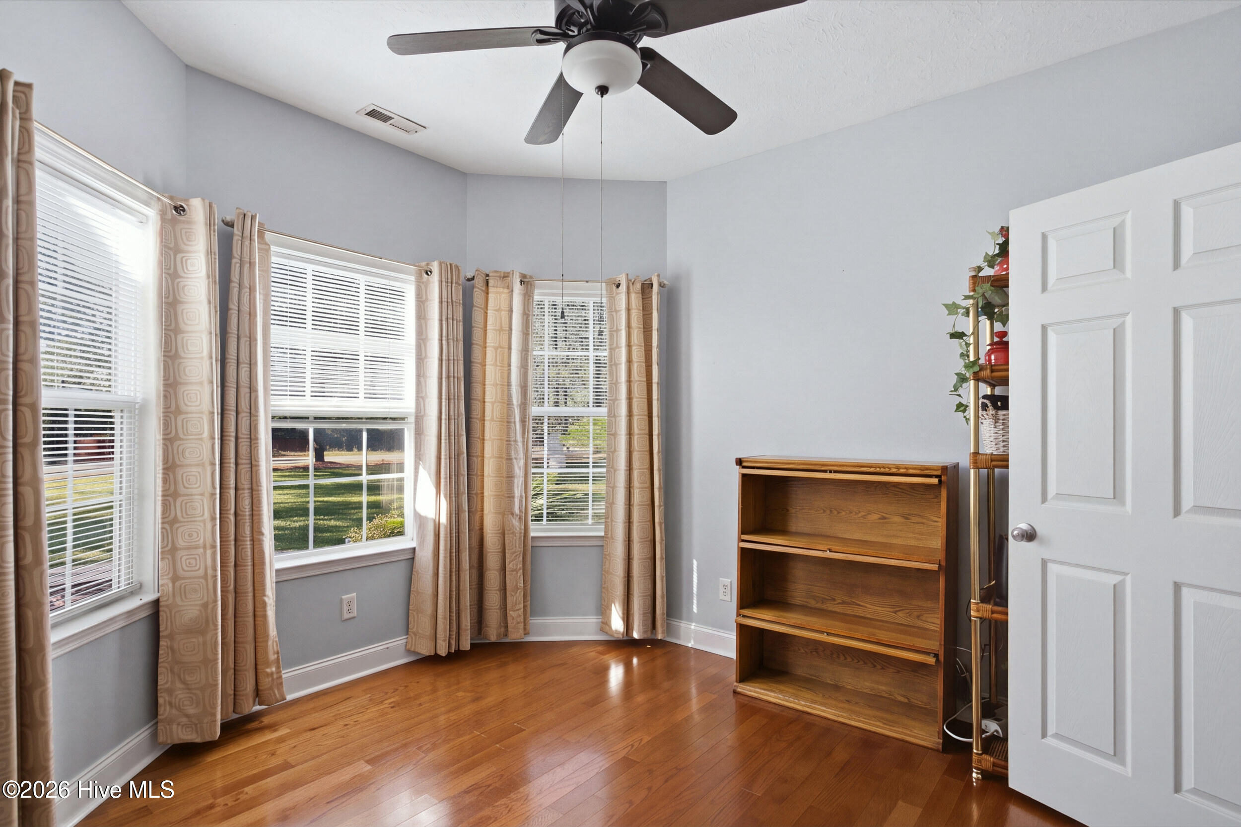 400 Dow Road N Property Photo 33