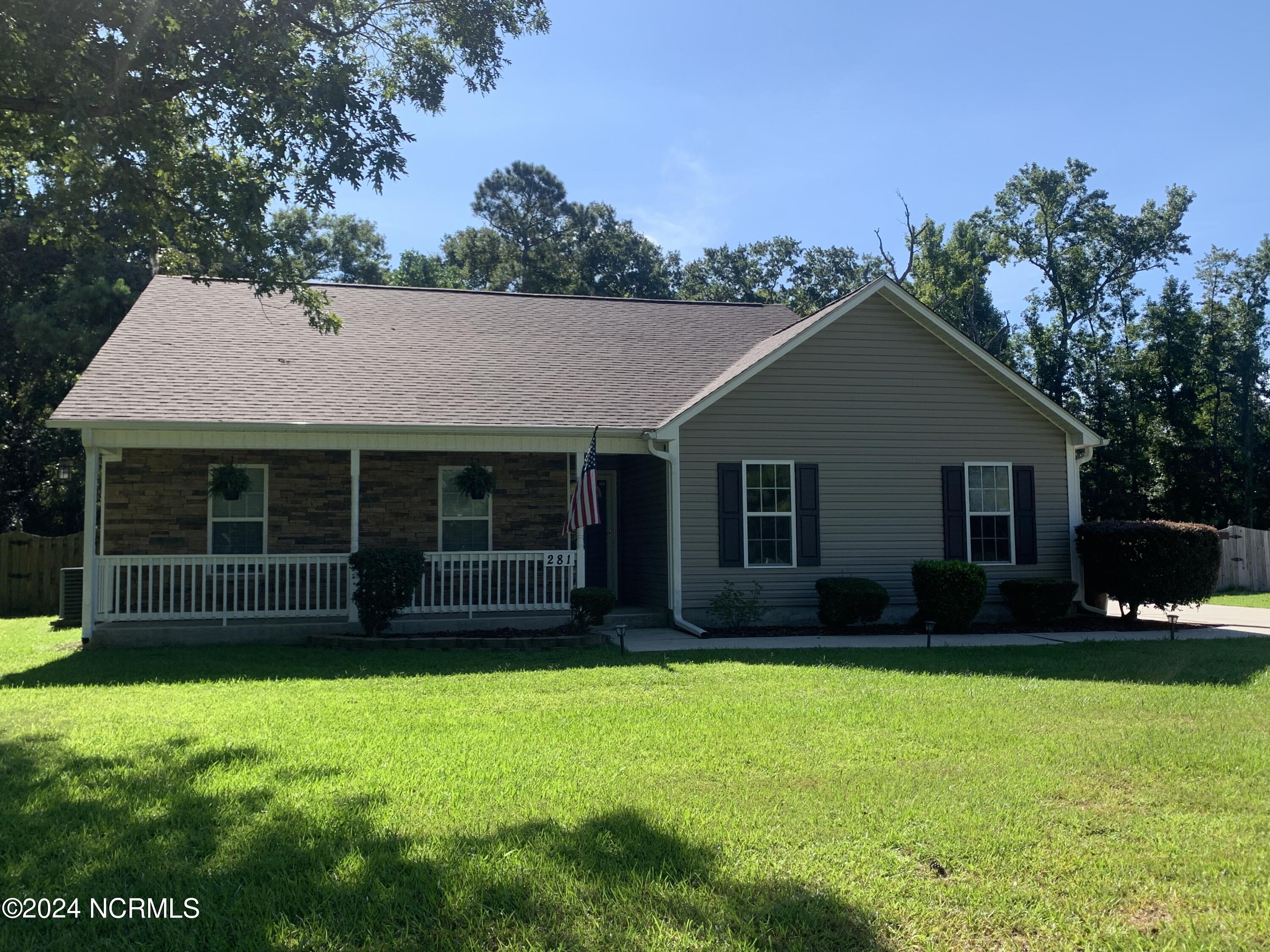 281 Haws Run Road Property Photo 2
