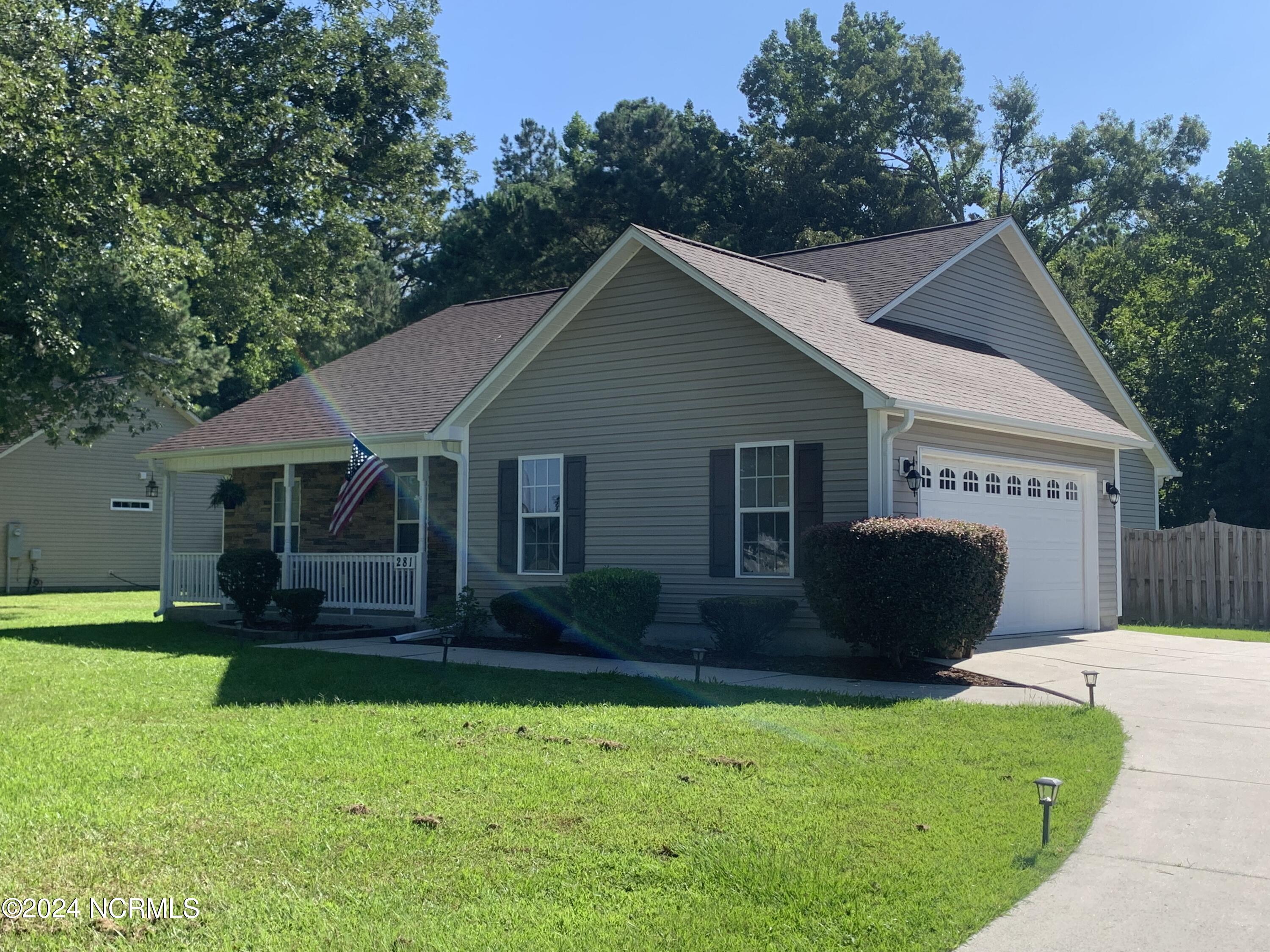 281 Haws Run Road Property Photo 3