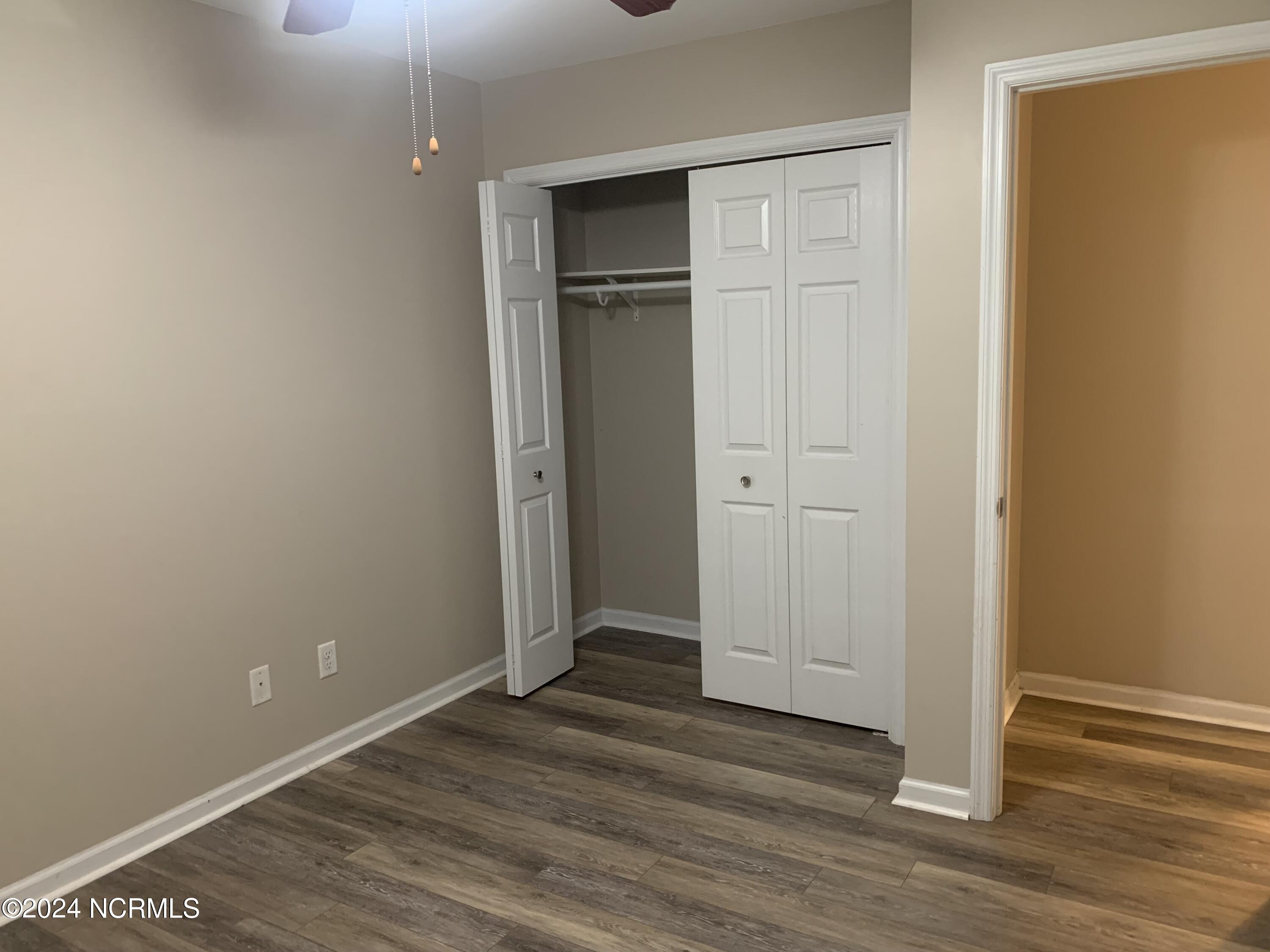 281 Haws Run Road Property Photo 9