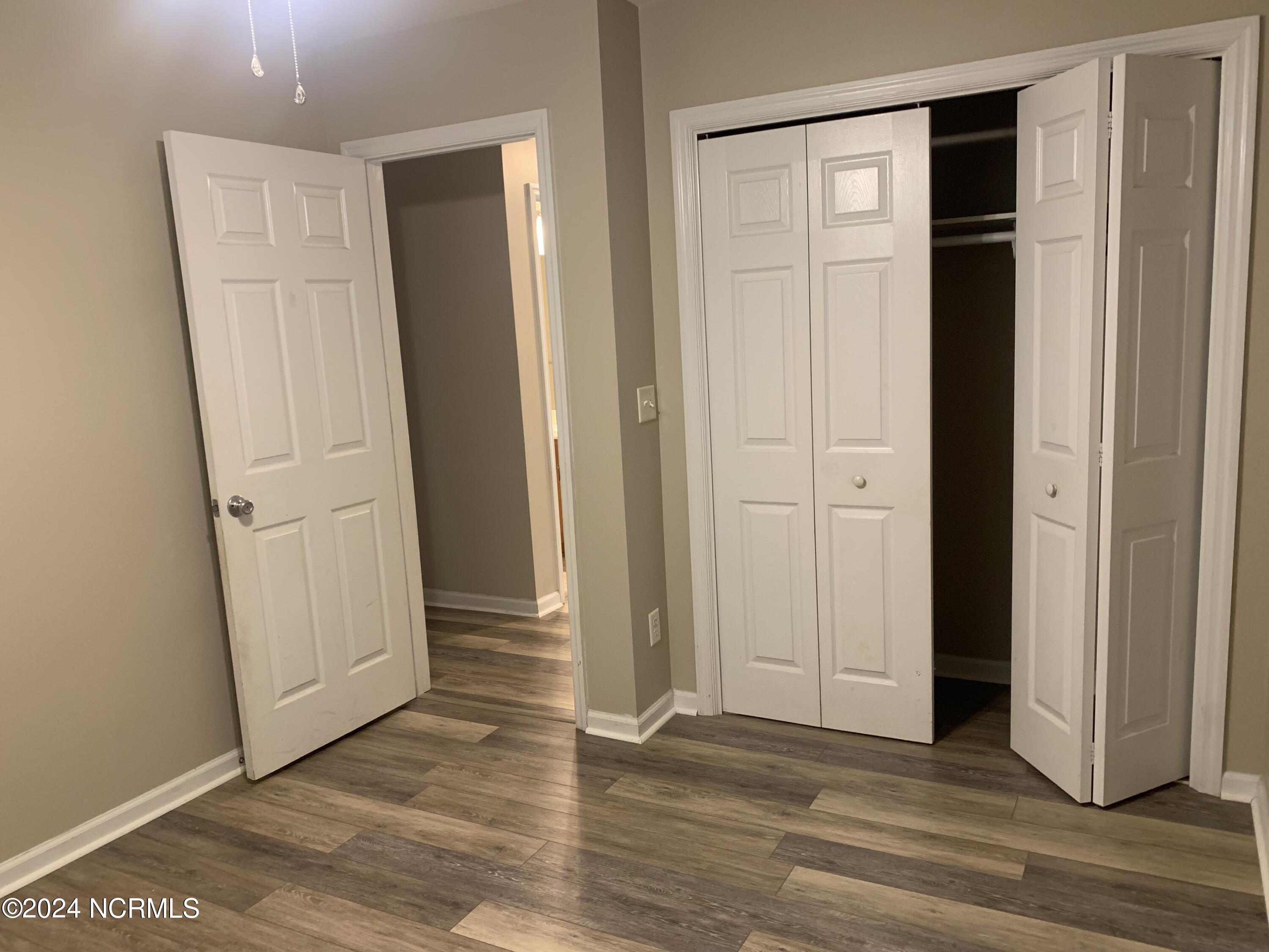 281 Haws Run Road Property Photo 13