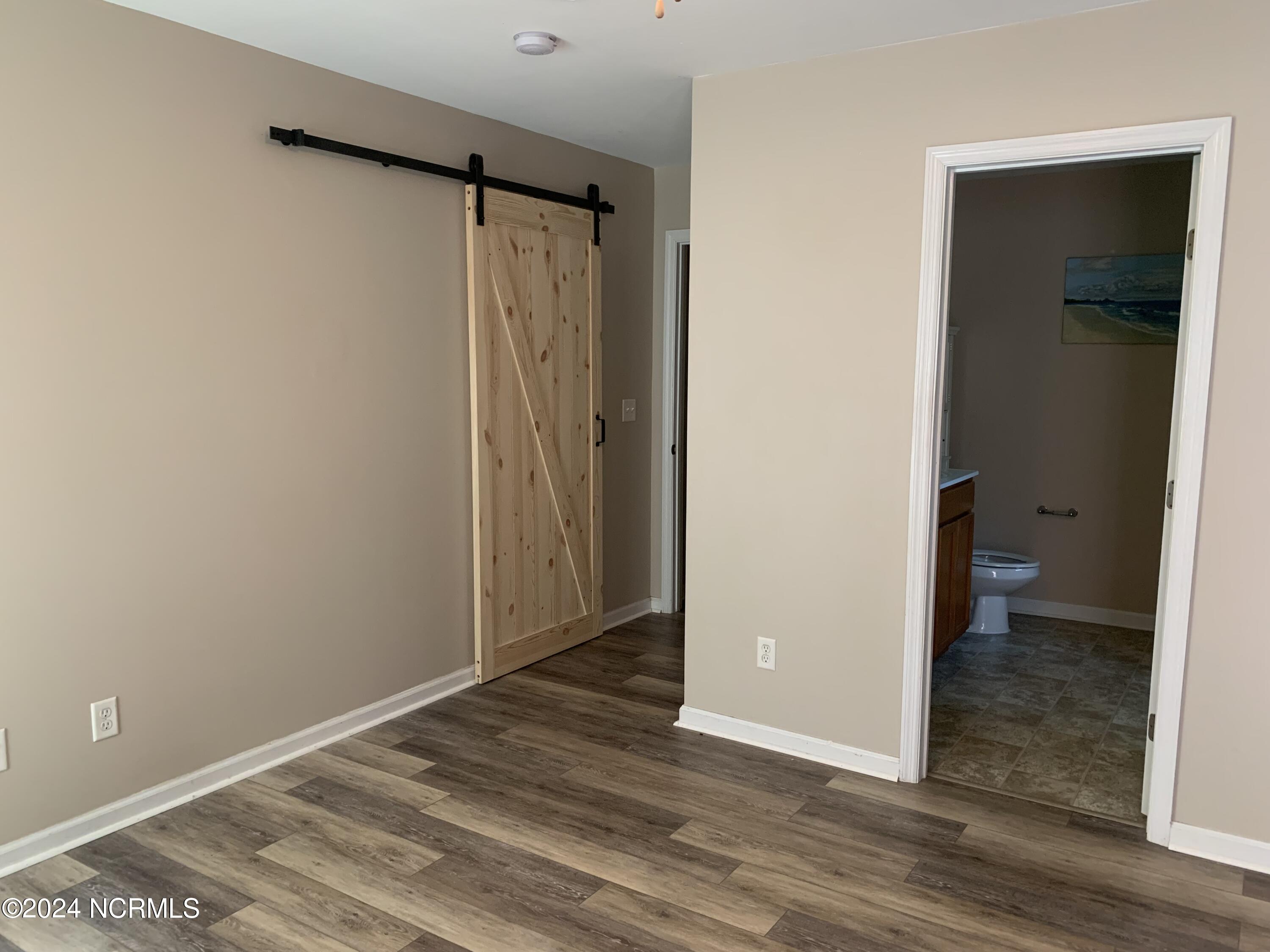 281 Haws Run Road Property Photo 19