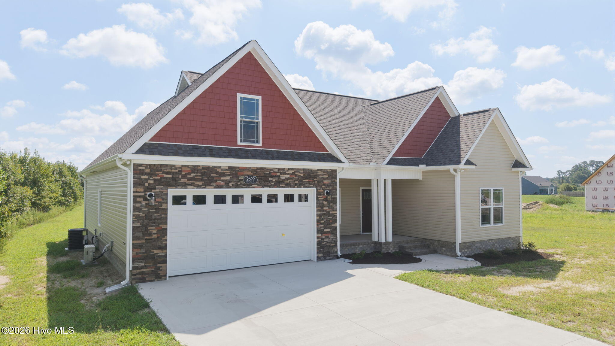 2699 Whitaker Glen Drive Property Photo 3