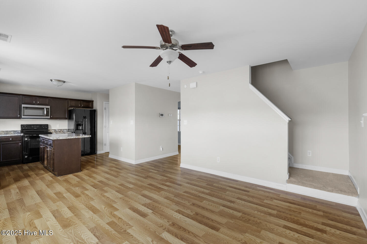 405 Duncan Drive S Property Photo 14