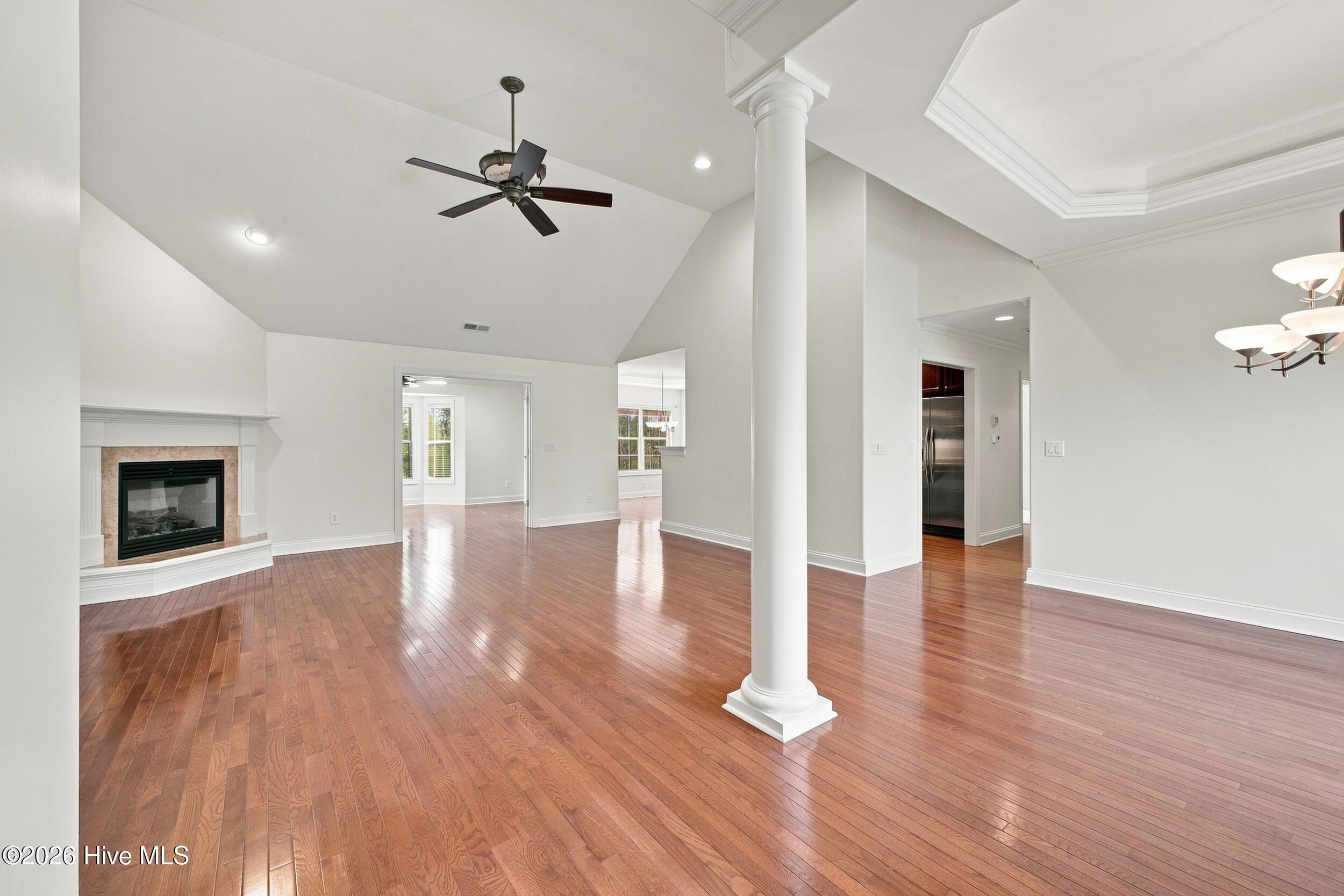 1304 Monarch Court Property Photo 6