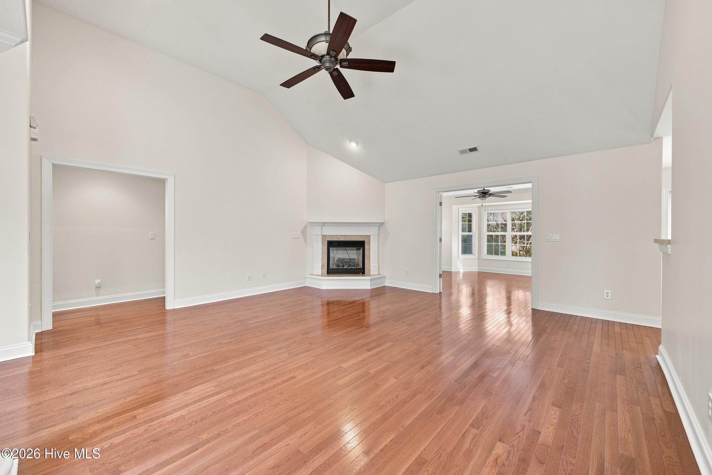 1304 Monarch Court Property Photo 8