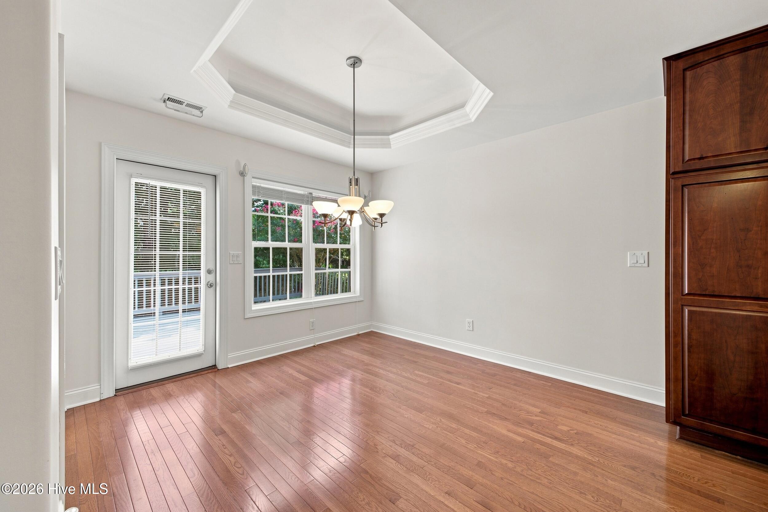 1304 Monarch Court Property Photo 14