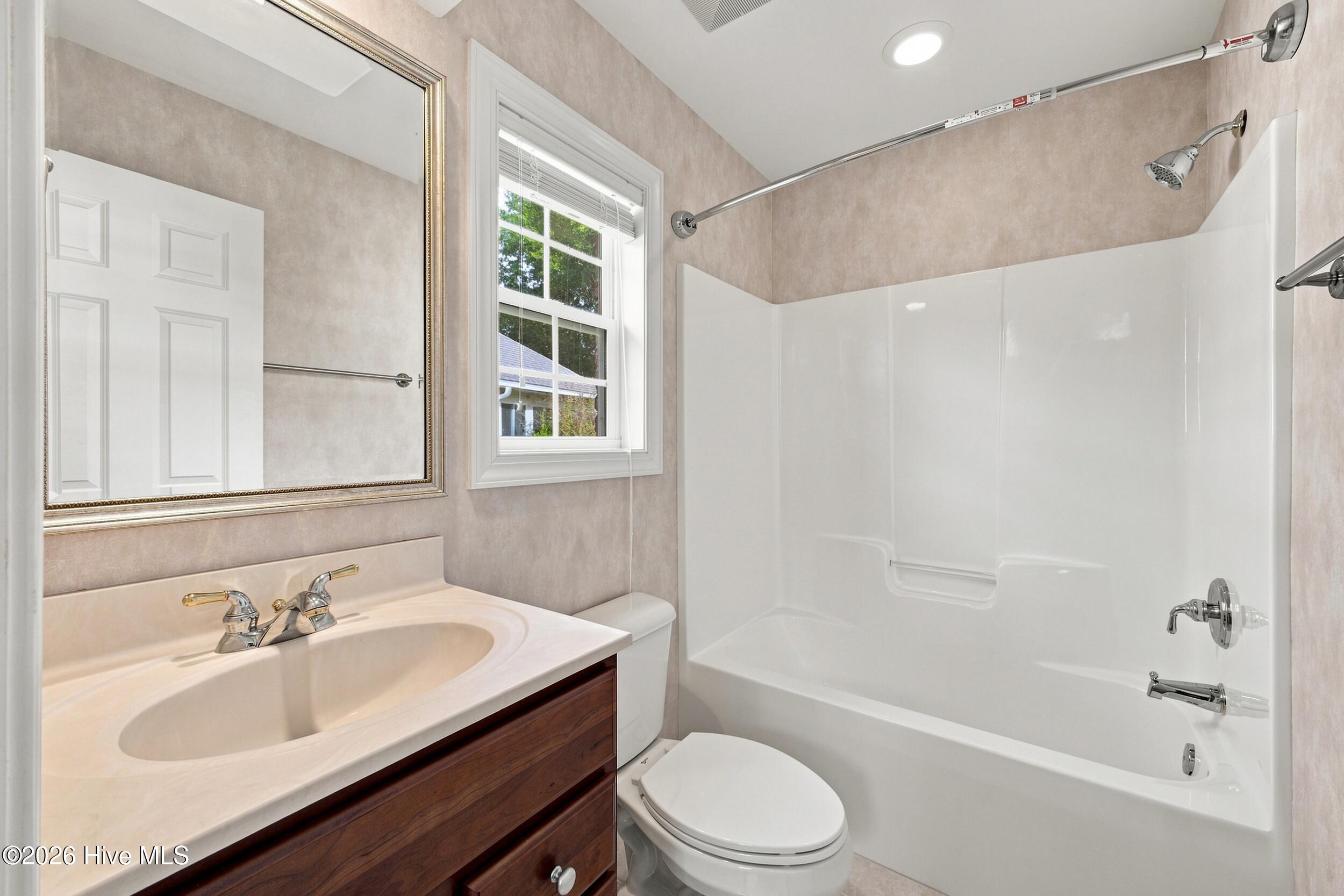 1304 Monarch Court Property Photo 25