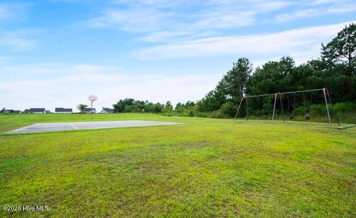 1304 Monarch Court Property Photo 36
