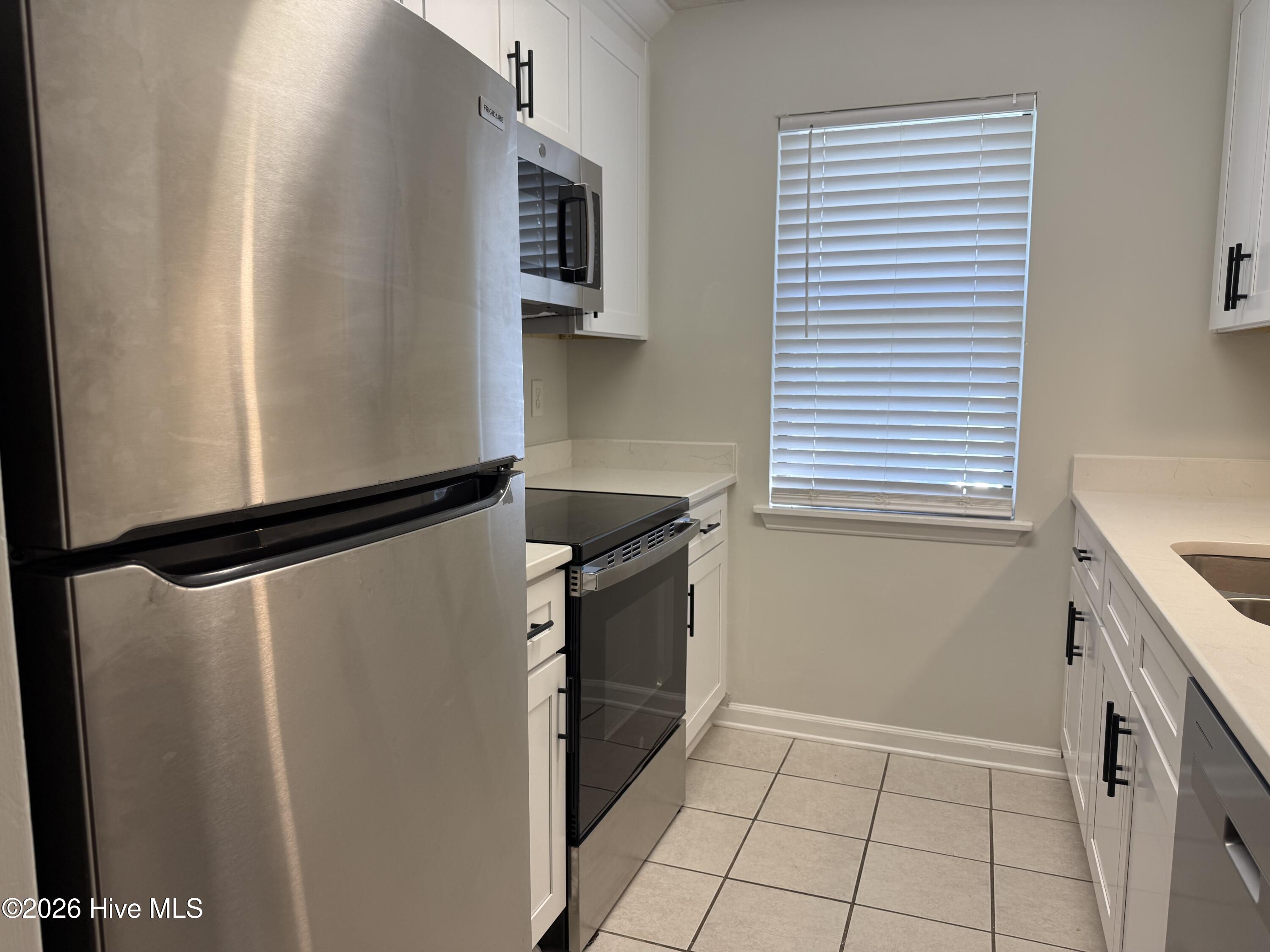 3127 N Village Court N Property Photo 7