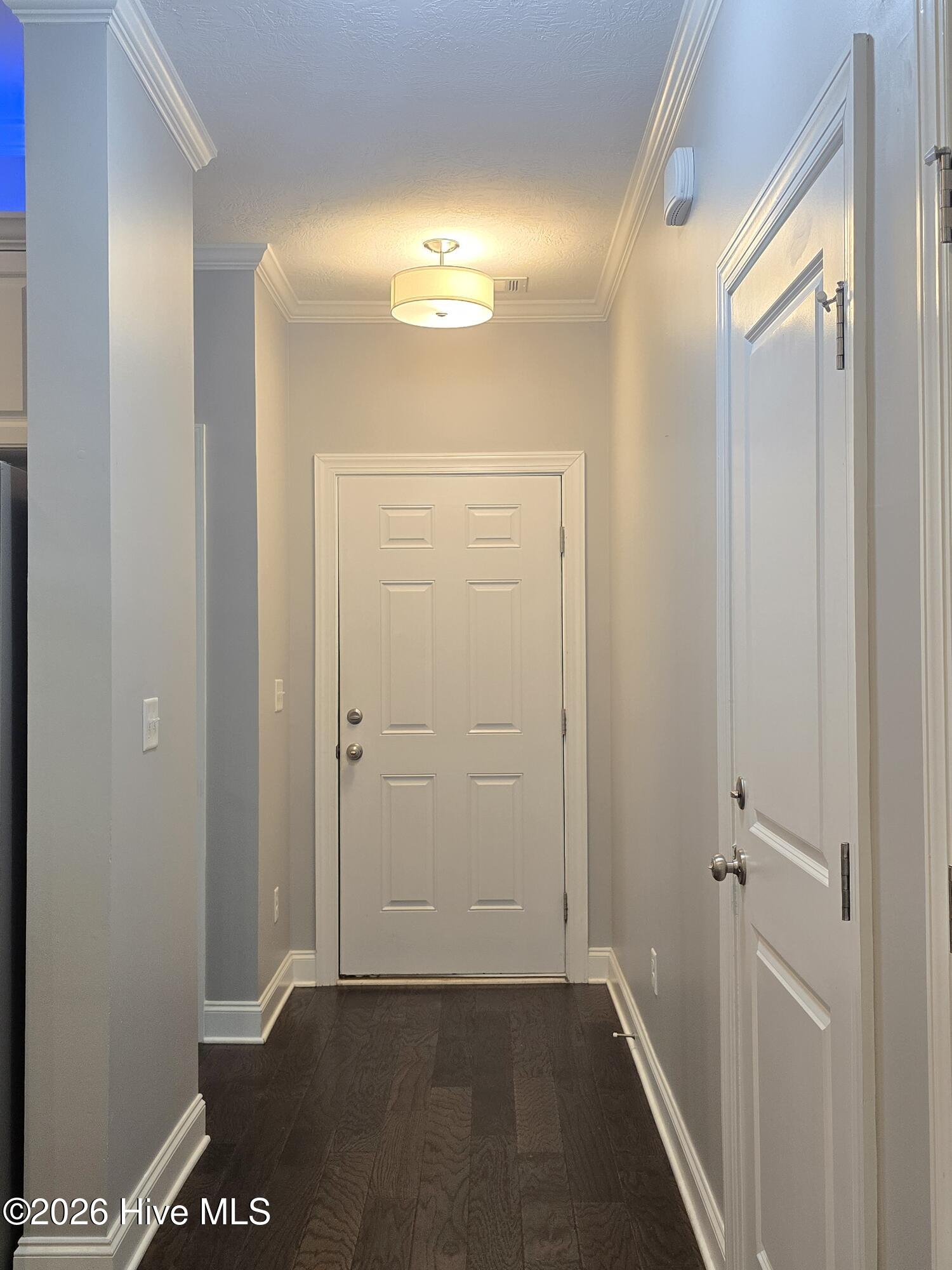 697 Red Cedar Court Property Photo 3