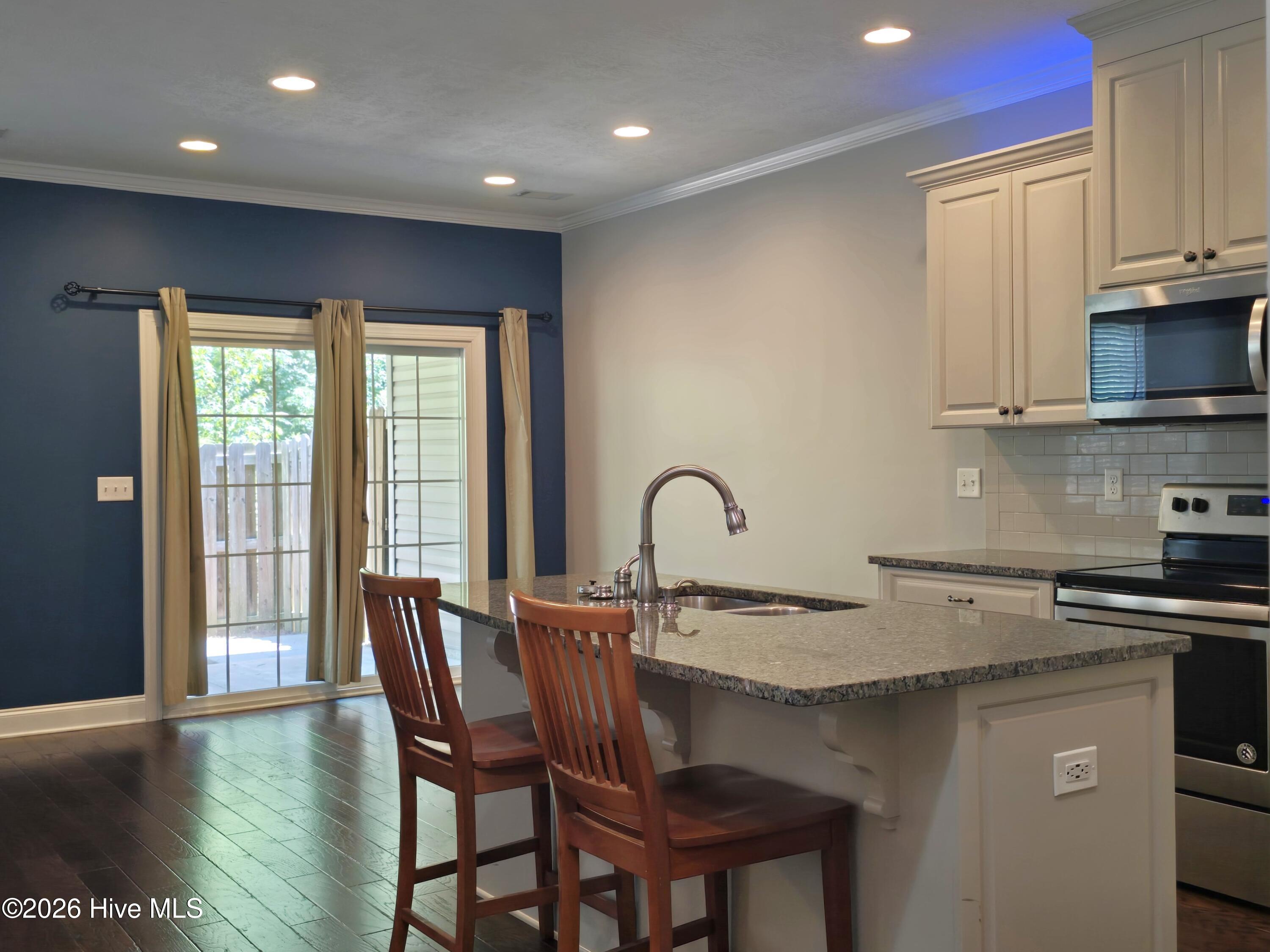 697 Red Cedar Court Property Photo 13