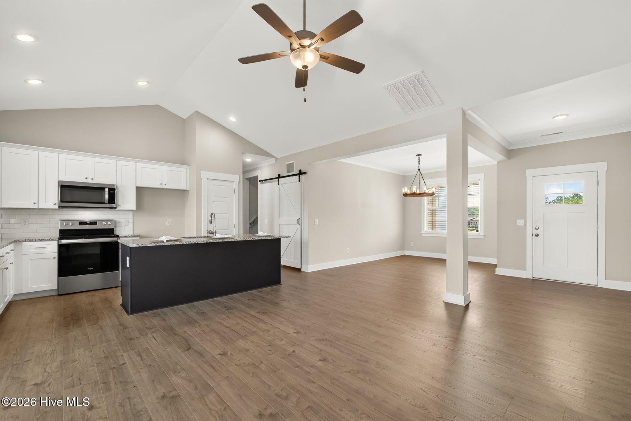 203 Tuscany Circle Property Photo 11