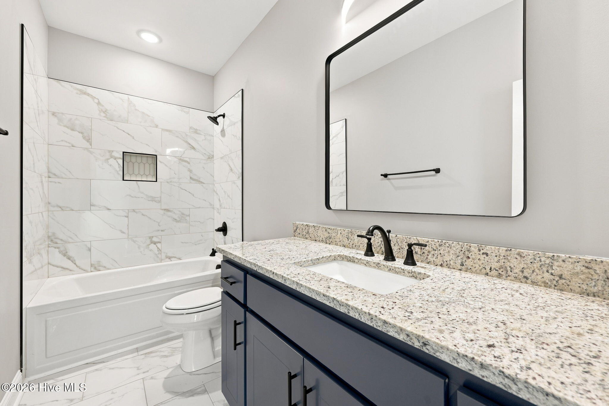 2756 Covent Drive Property Photo 21