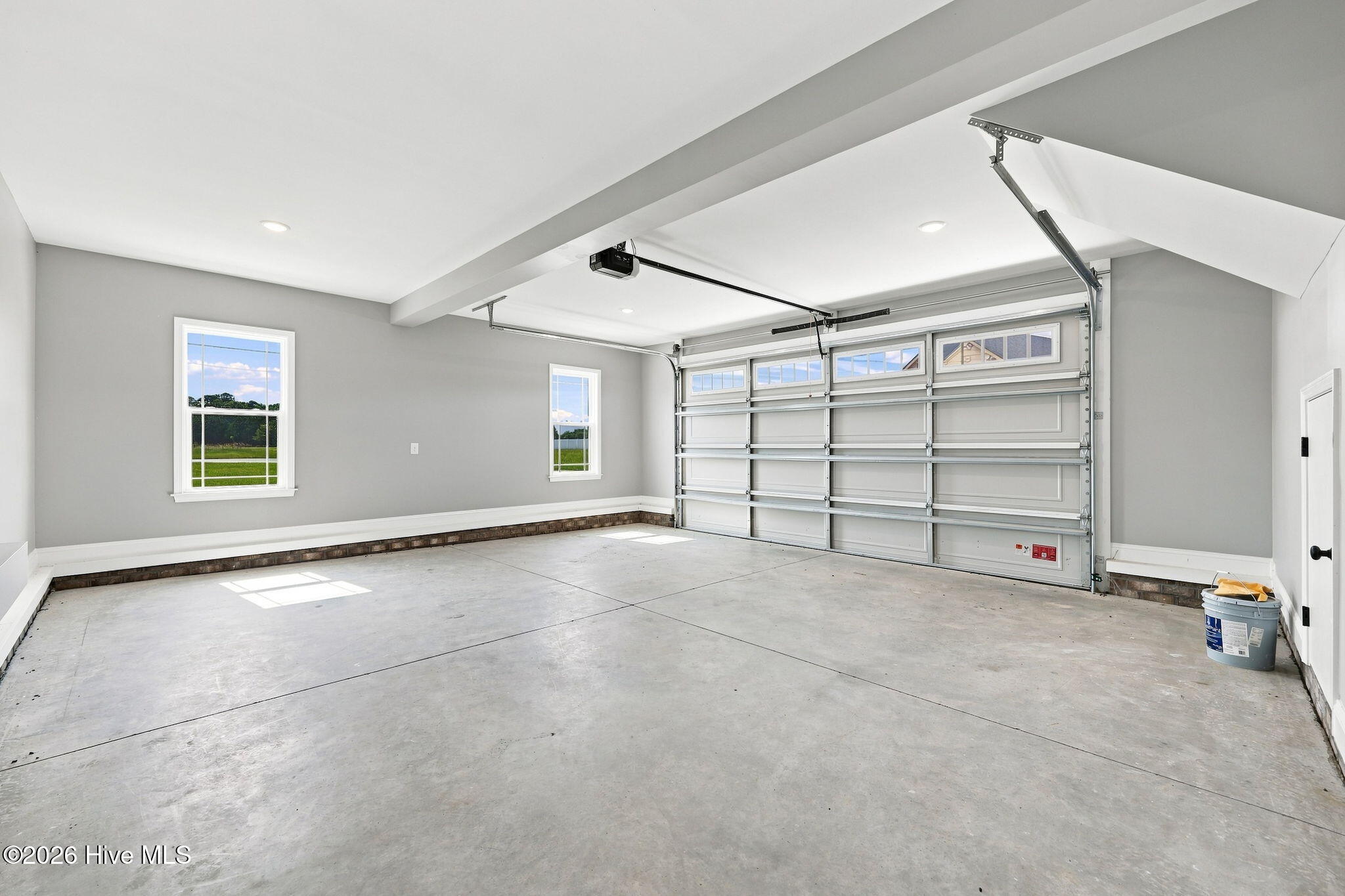 2756 Covent Drive Property Photo 32