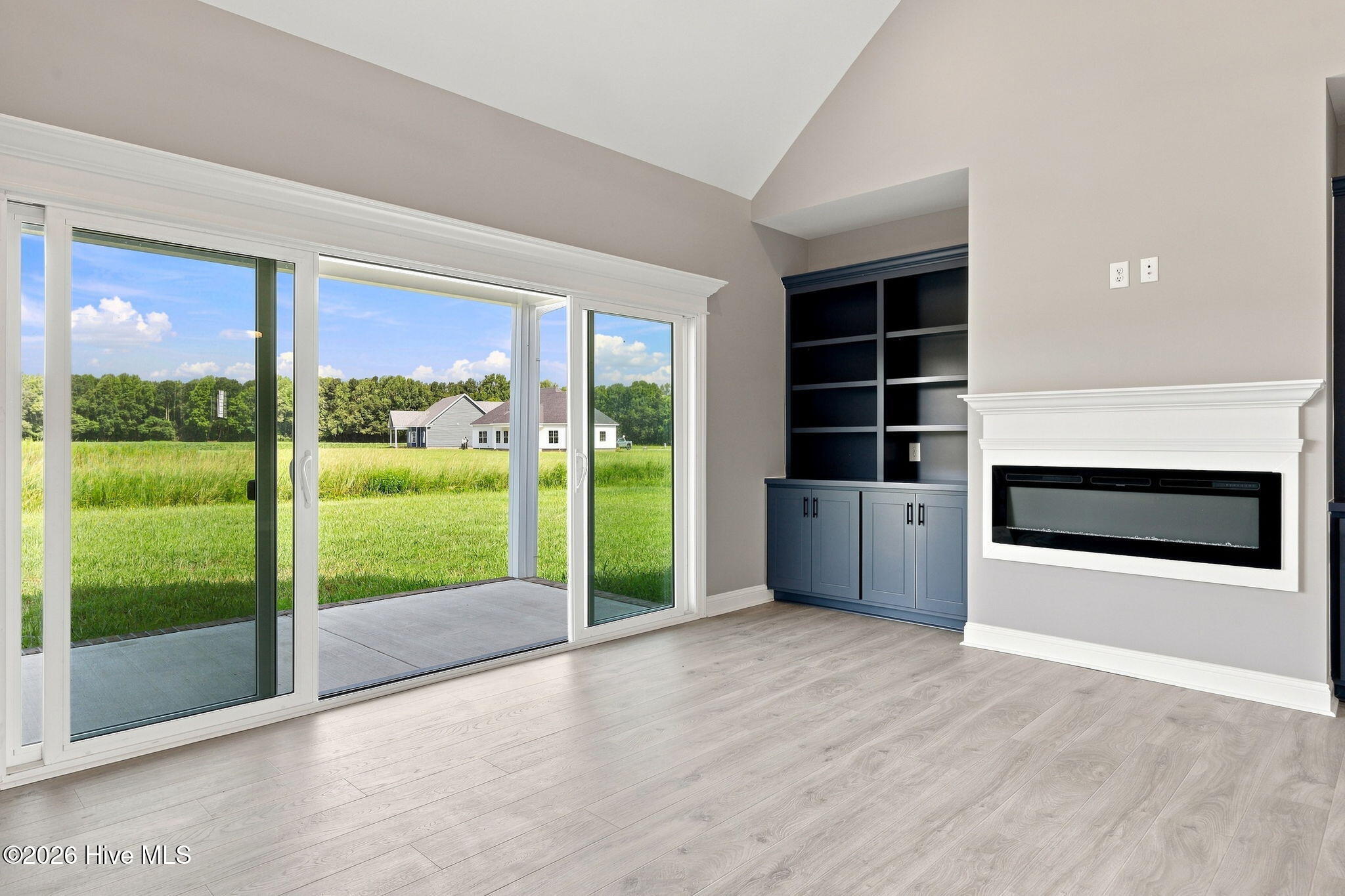 2756 Covent Drive Property Photo 35