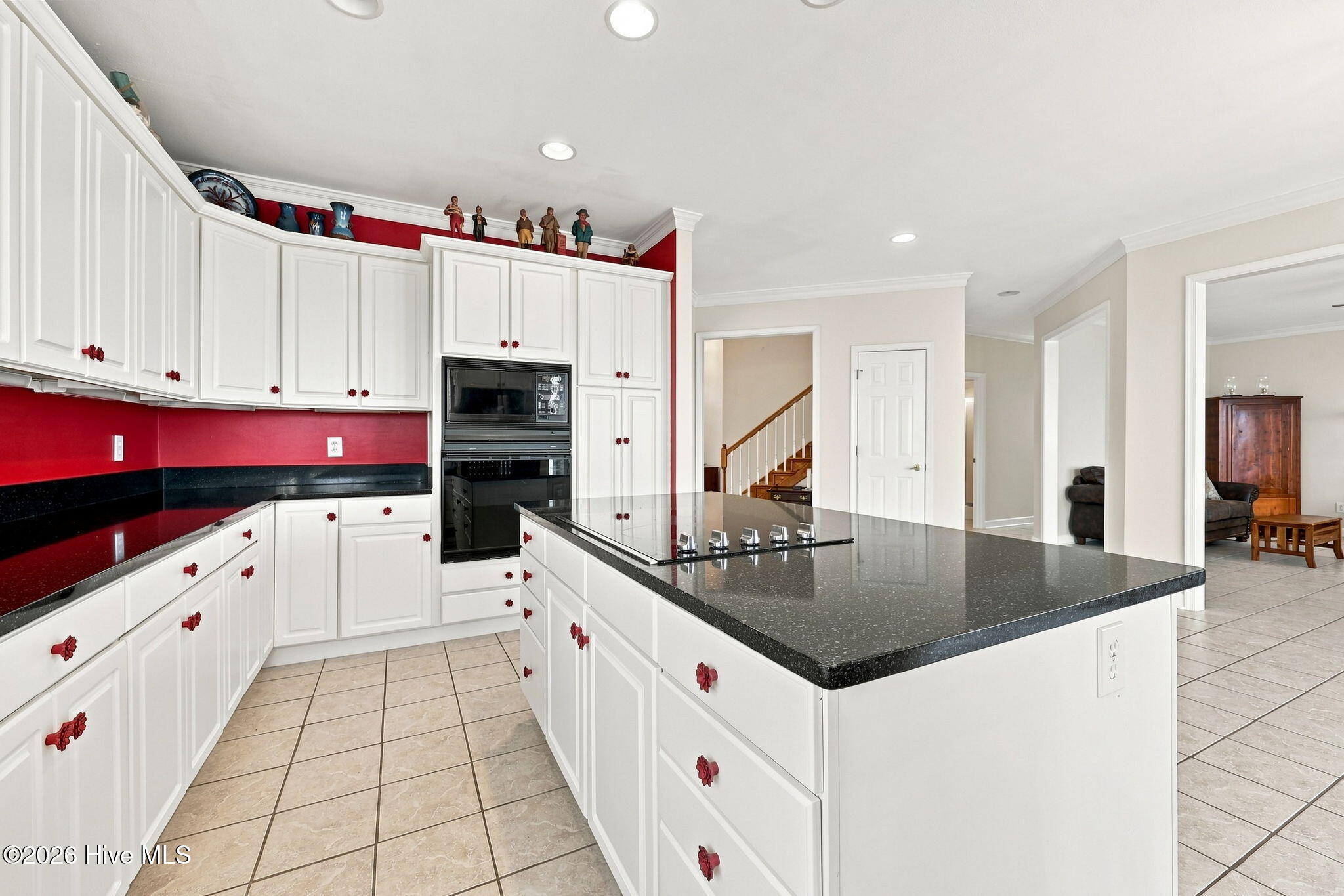 78 Sunset Drive Property Photo 18