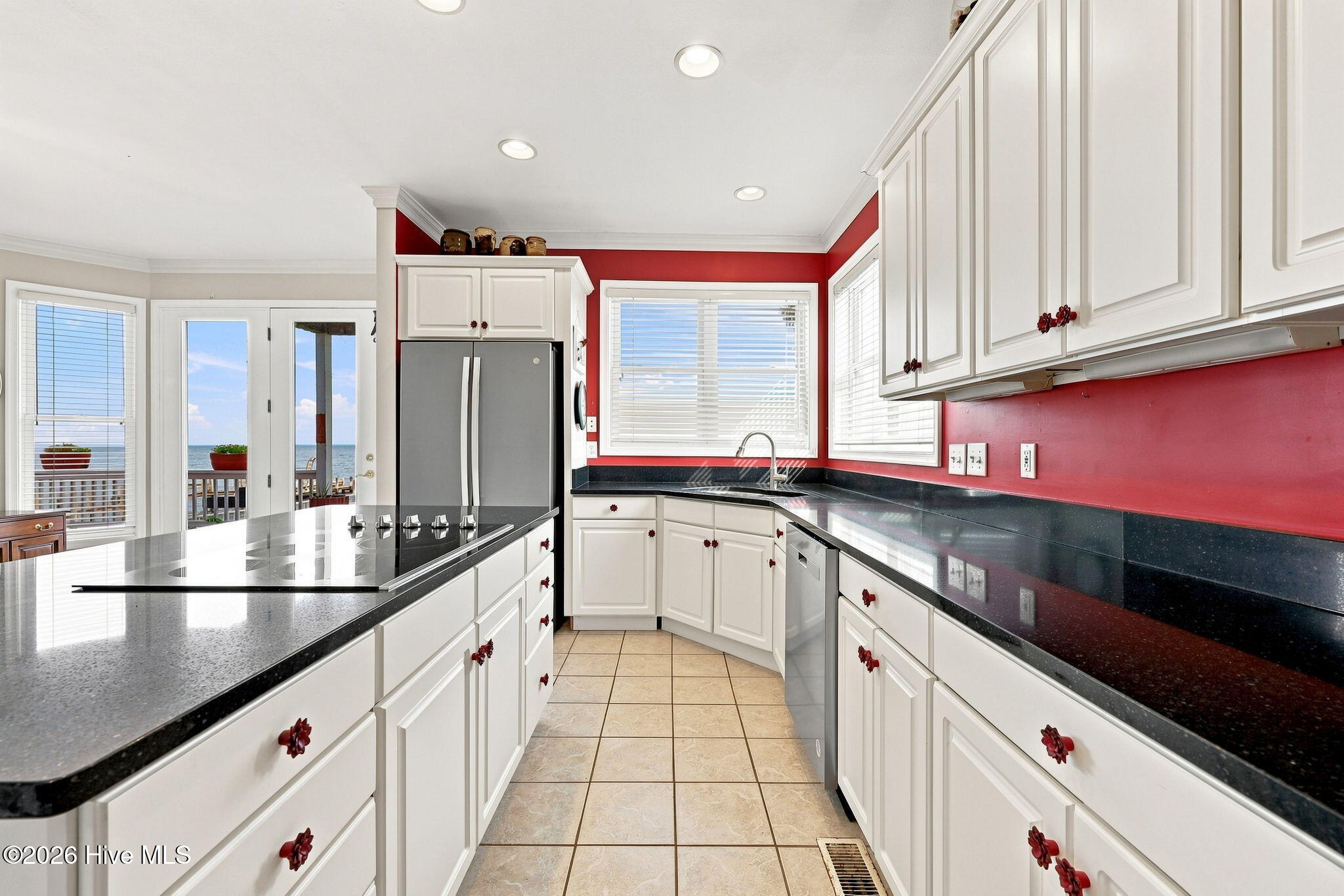 78 Sunset Drive Property Photo 19