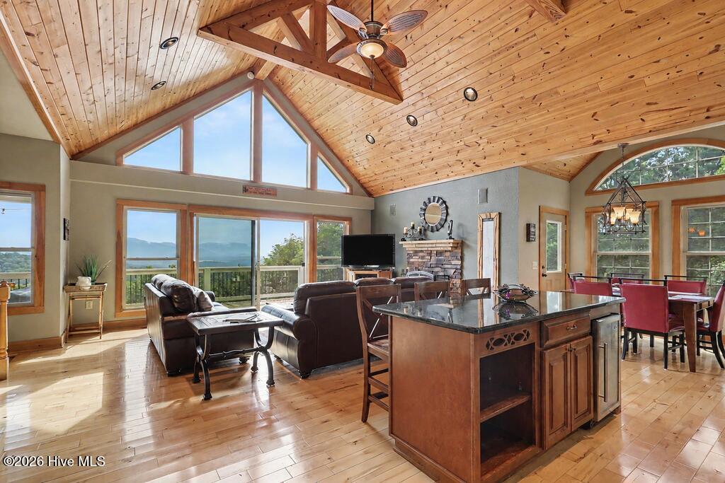 575 Longview Drive Property Photo 3