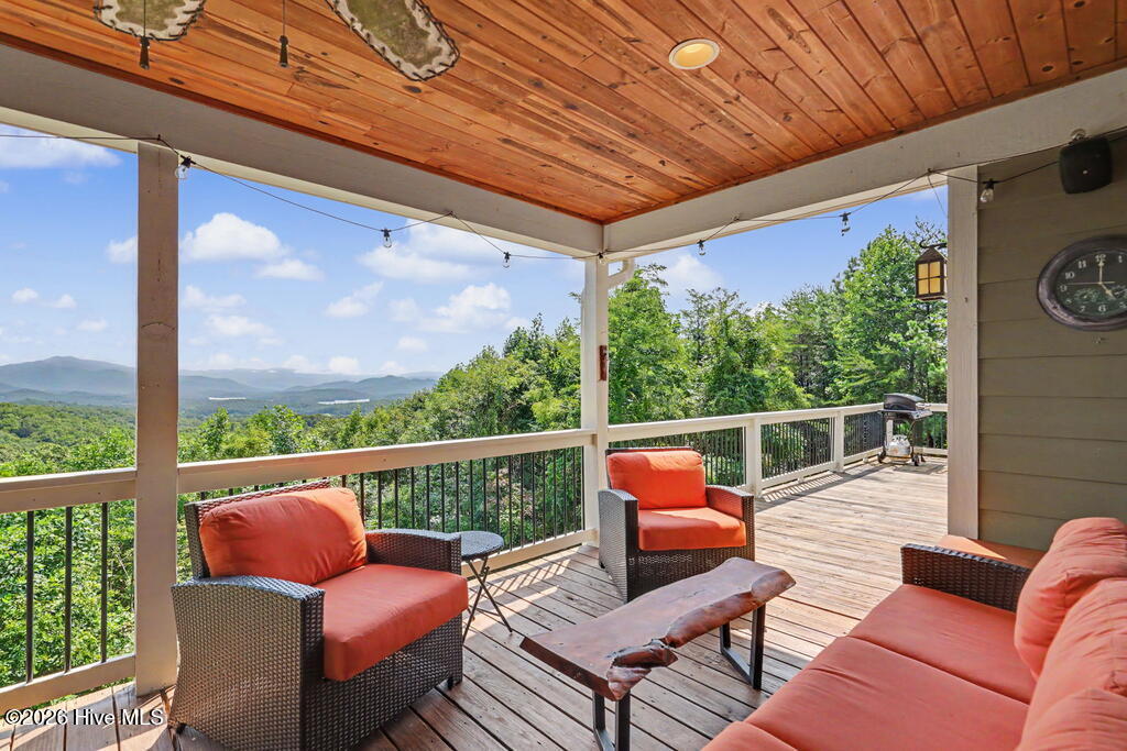 575 Longview Drive Property Photo 16