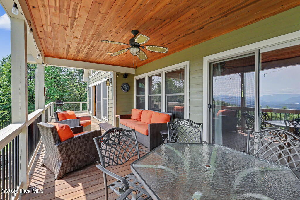 575 Longview Drive Property Photo 17