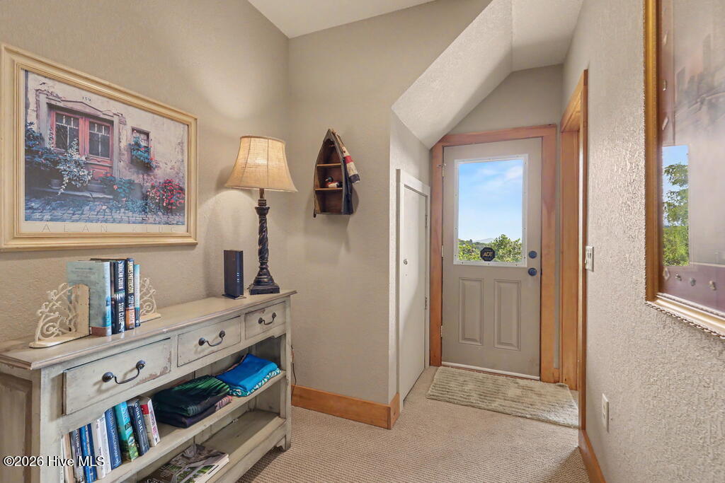 575 Longview Drive Property Photo 28