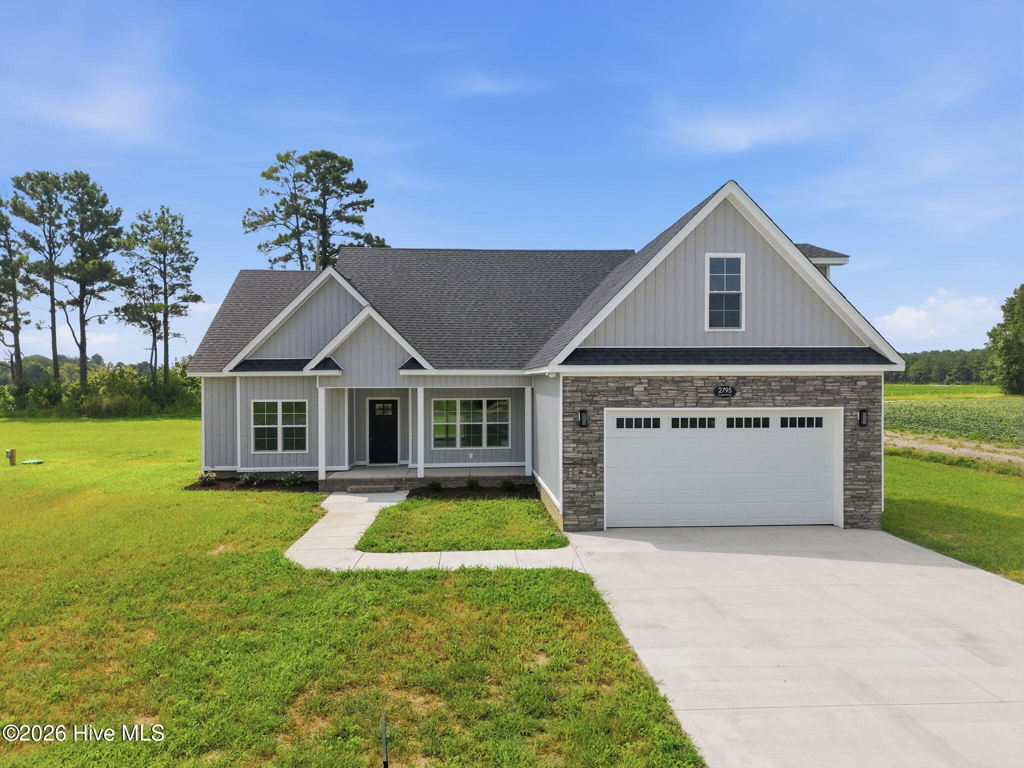 2795 Covent Drive Property Photo 1