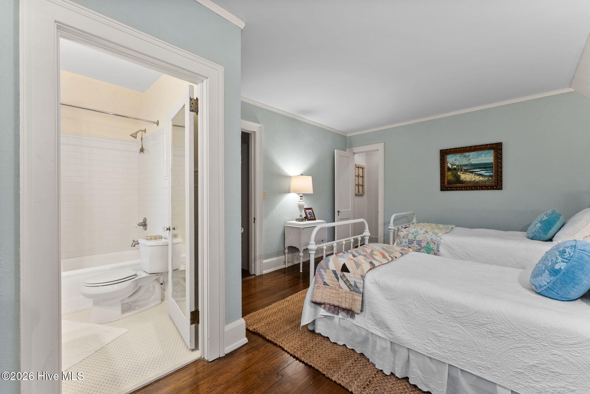 2715 Walton Way Property Photo 47