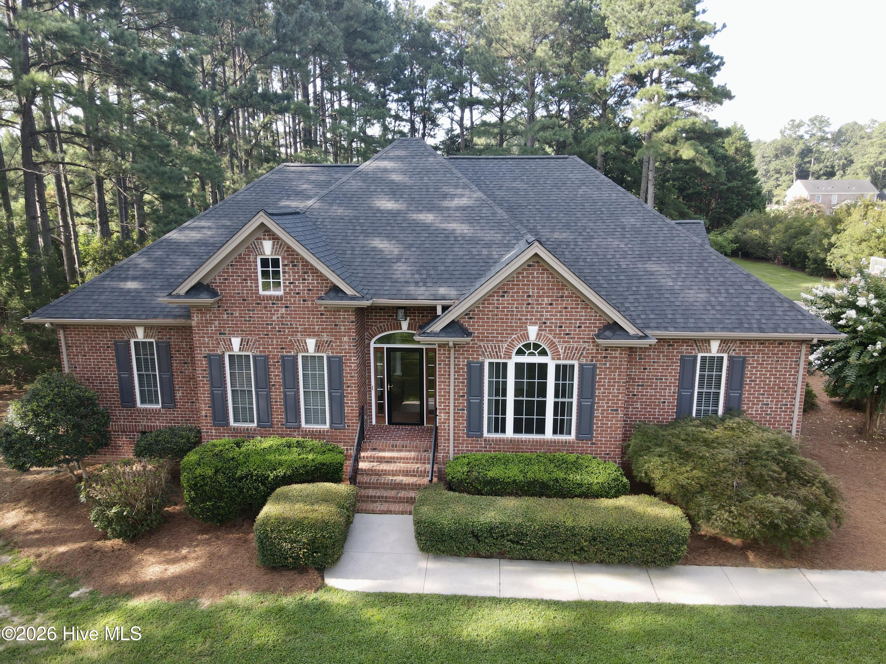 104 Arrowhead Court Property Photo 1