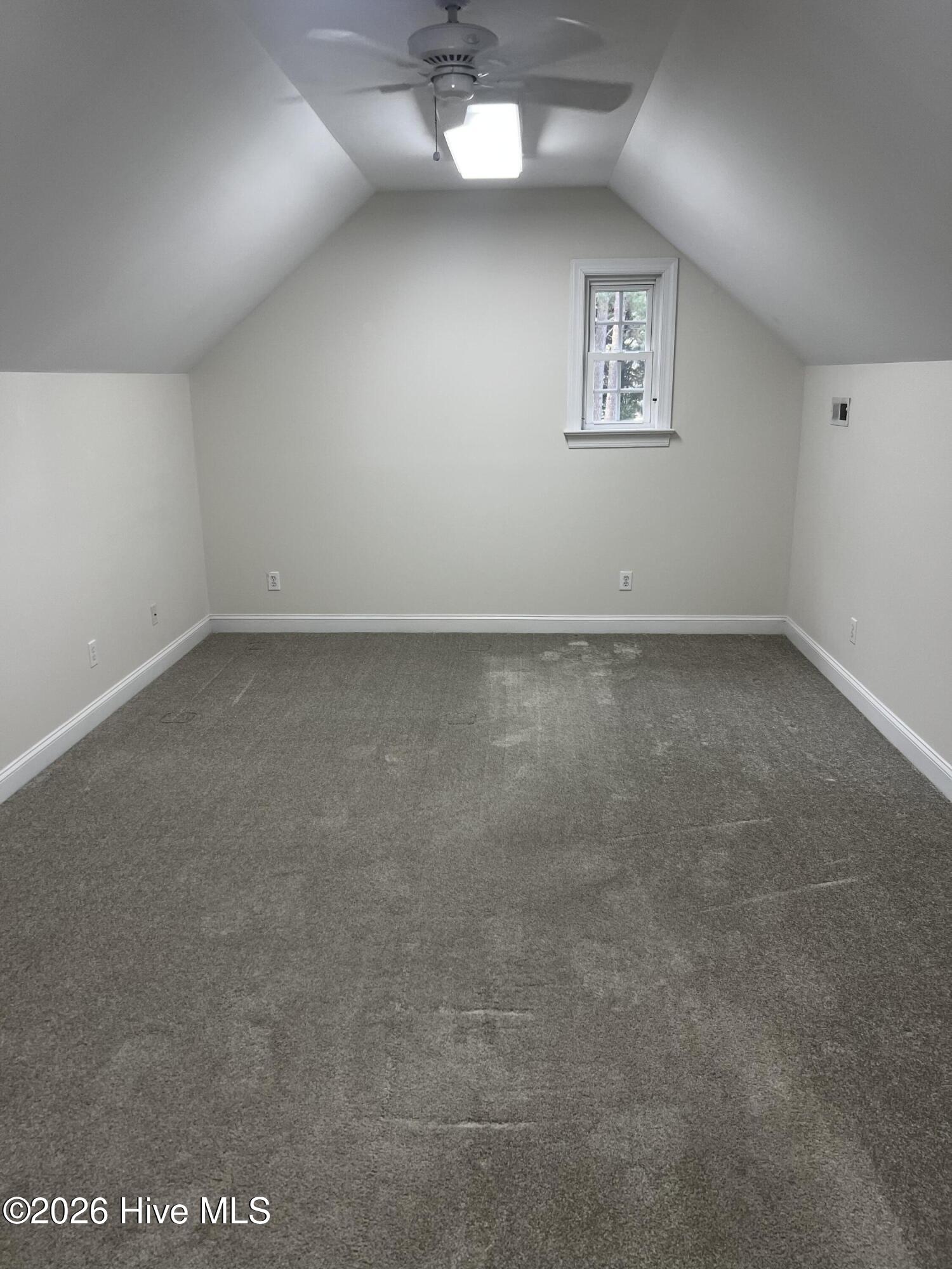 104 Arrowhead Court Property Photo 41