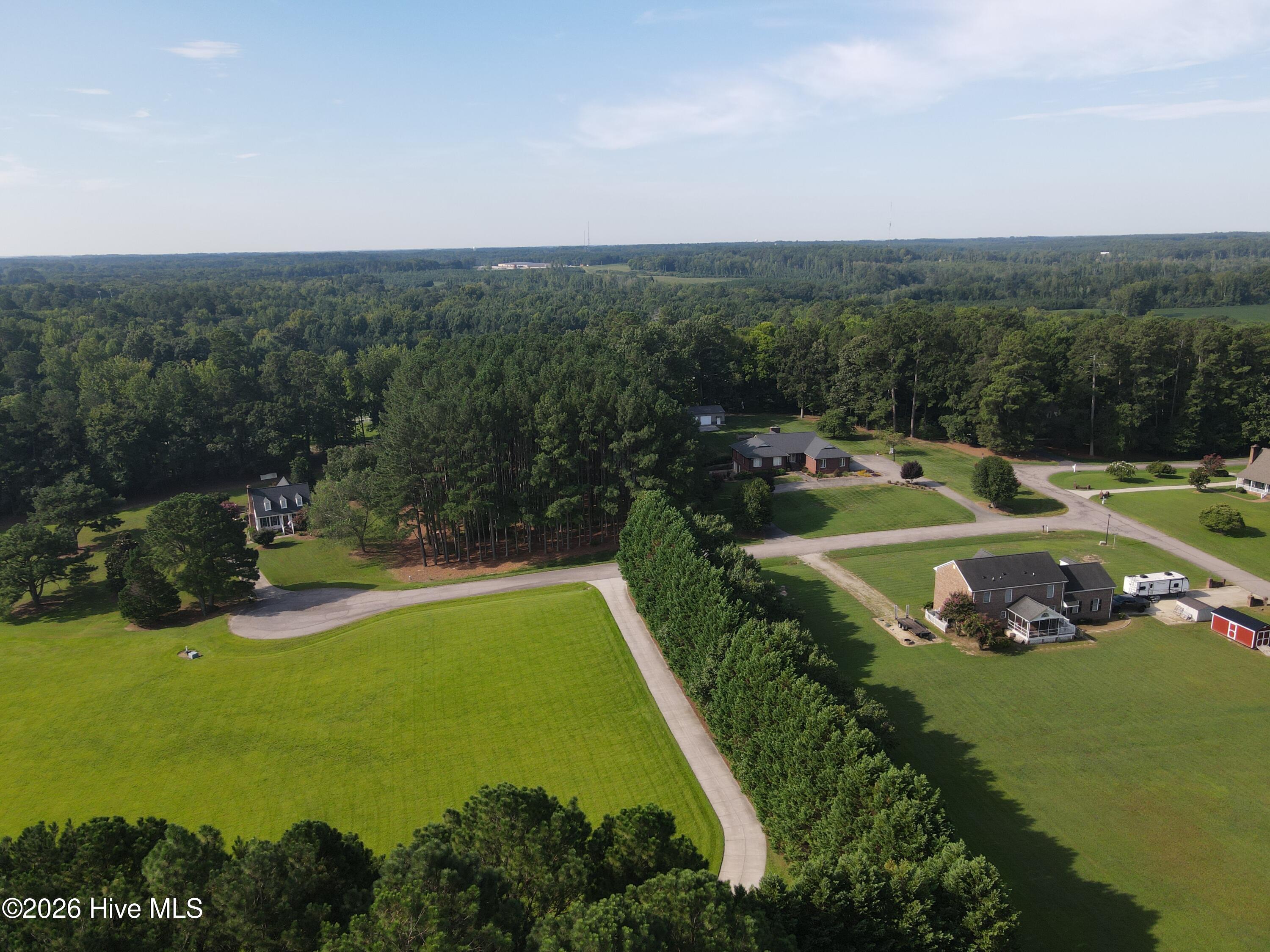 104 Arrowhead Court Property Photo 58
