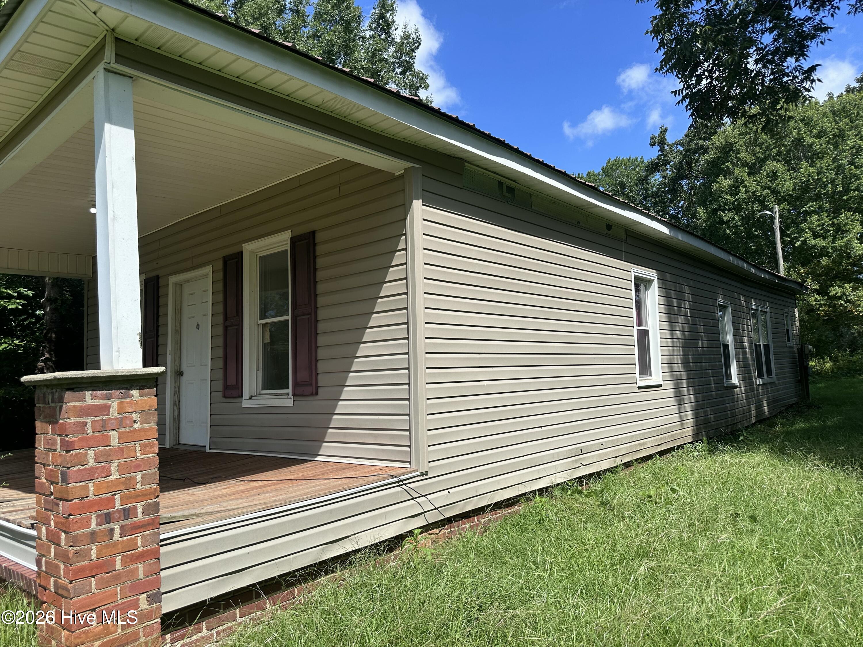 2644 Spies Road Property Photo 3