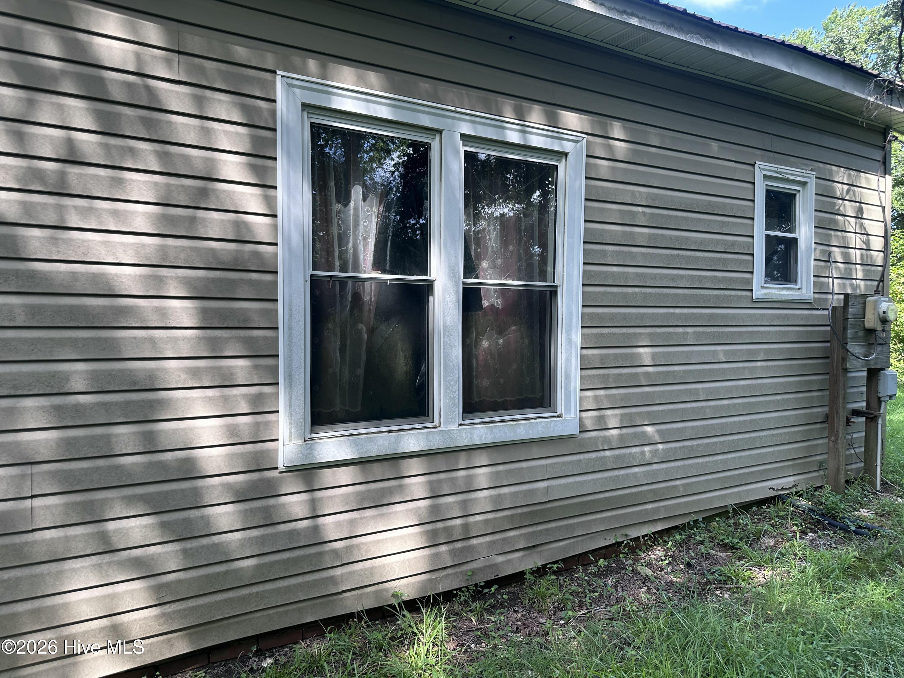 2644 Spies Road Property Photo 4