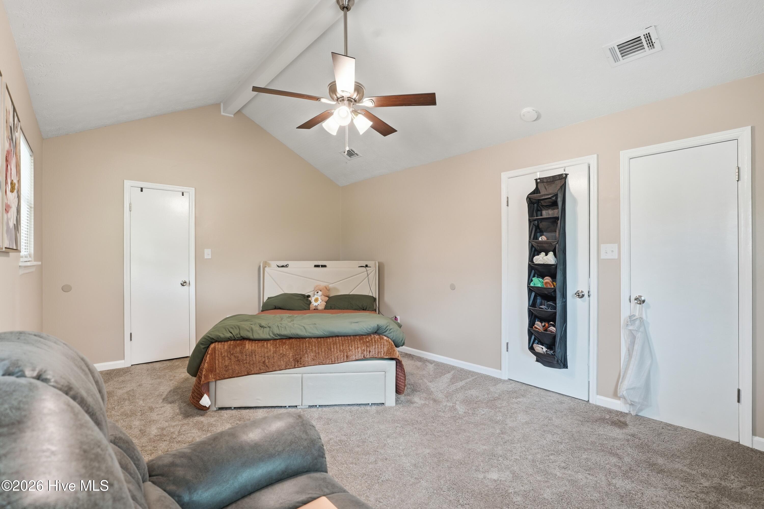 1811 N Barton Drive Property Photo 14